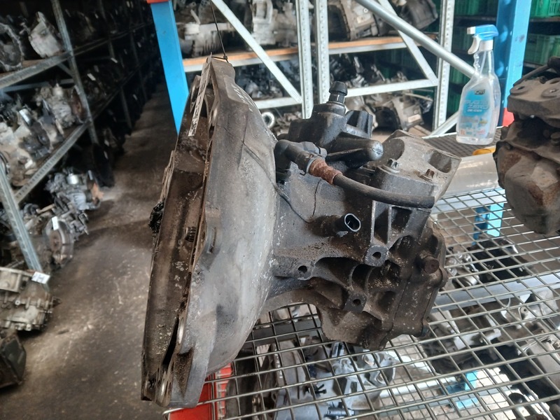 gearbox, OPEL CORSA D 1.2b 16V plastic cover