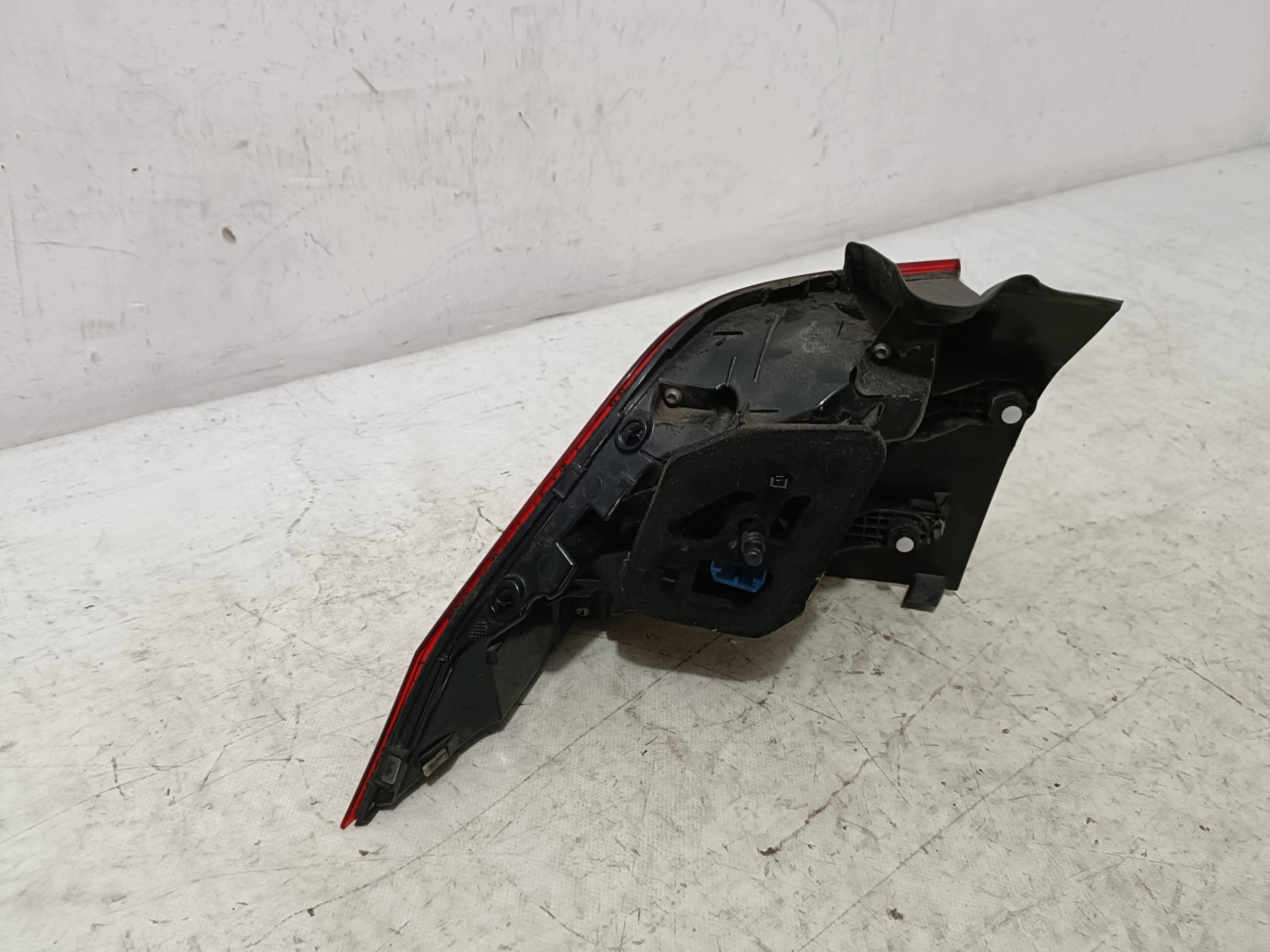 VW TIGUAN II 16- light rear right 5NA945208F