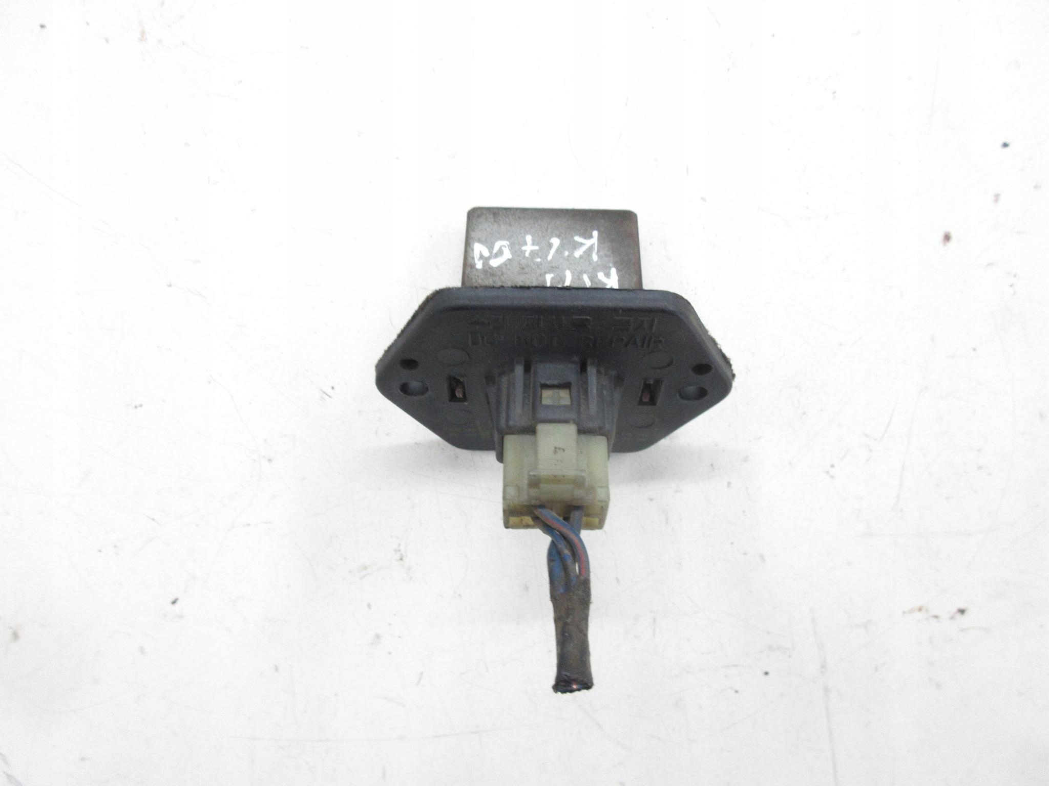 KIA K2700 97-04 REZYSTOR DMUCHAWY