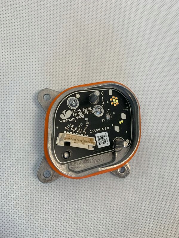 Volkswagen Taigo control unit module reflektor light left VW left