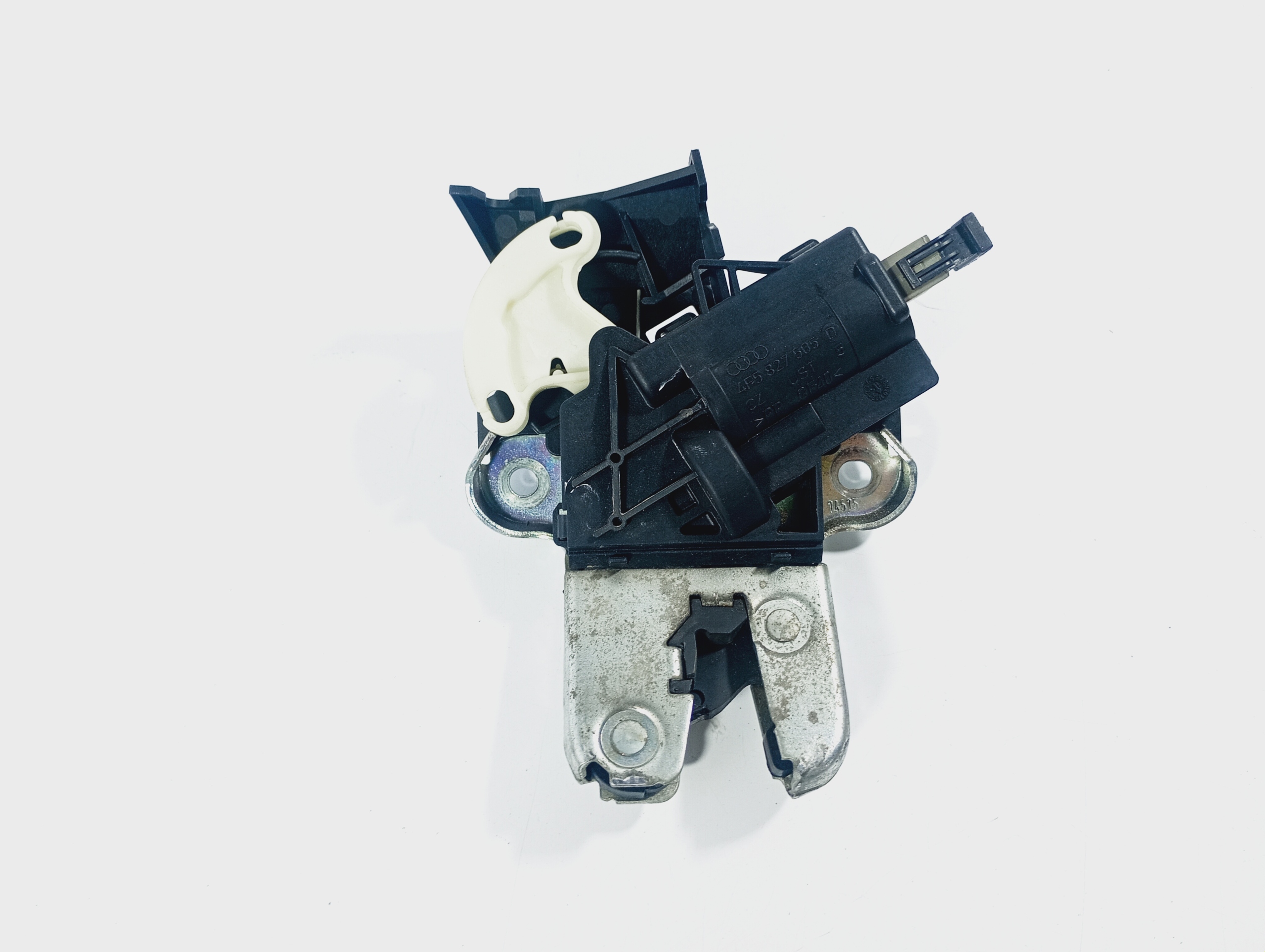 lock bonnet boot OE 4F5827505D VW Passat B6 05-10
