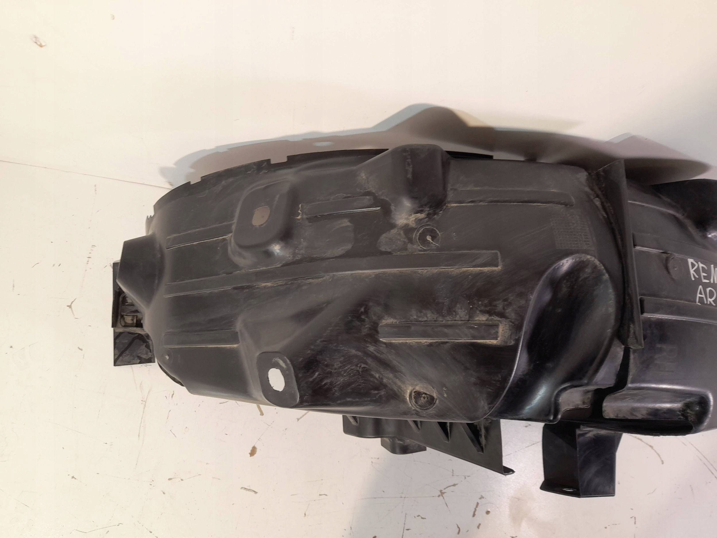 Renault Arkana mudguard rear. right 77485476R (RE9)