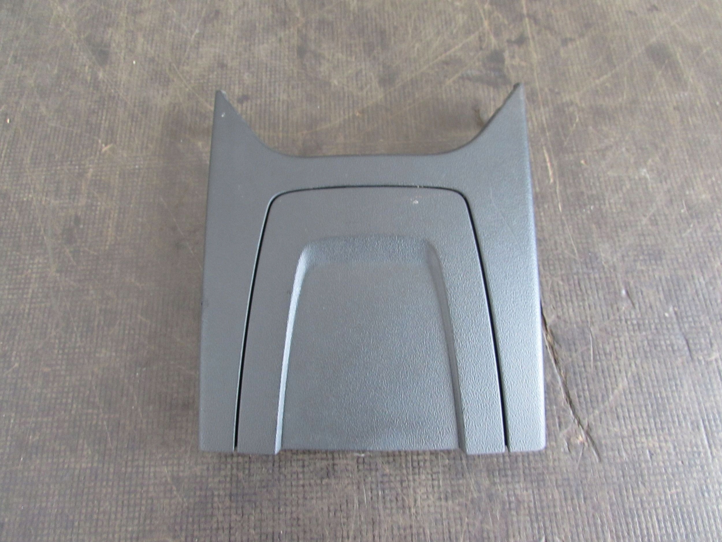 заглушка консоль CITROEN c5 x7 08-14