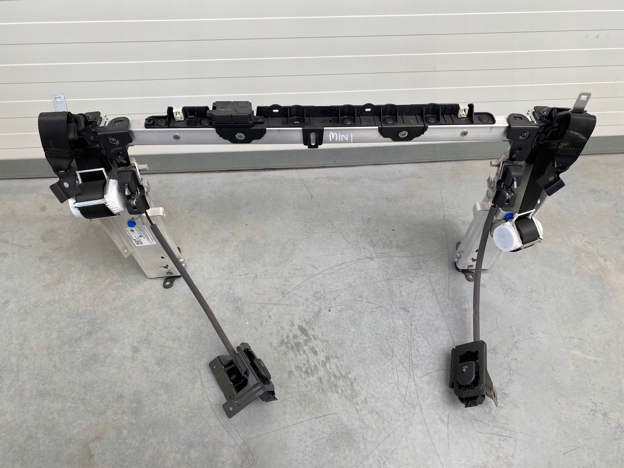 KAPOTAŻE PAŁĄK MINI COOPER F57 CABRIO