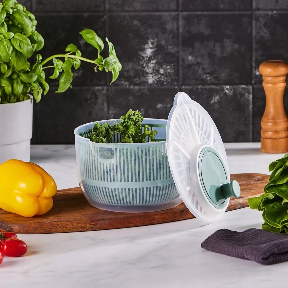 SUSZARKA WIRÓWKA DO SAŁATY WARZYW OSUSZACZ CEDZAK ALTOM DESIGN KOSZYK 2,7 L Kod producenta 0207015992