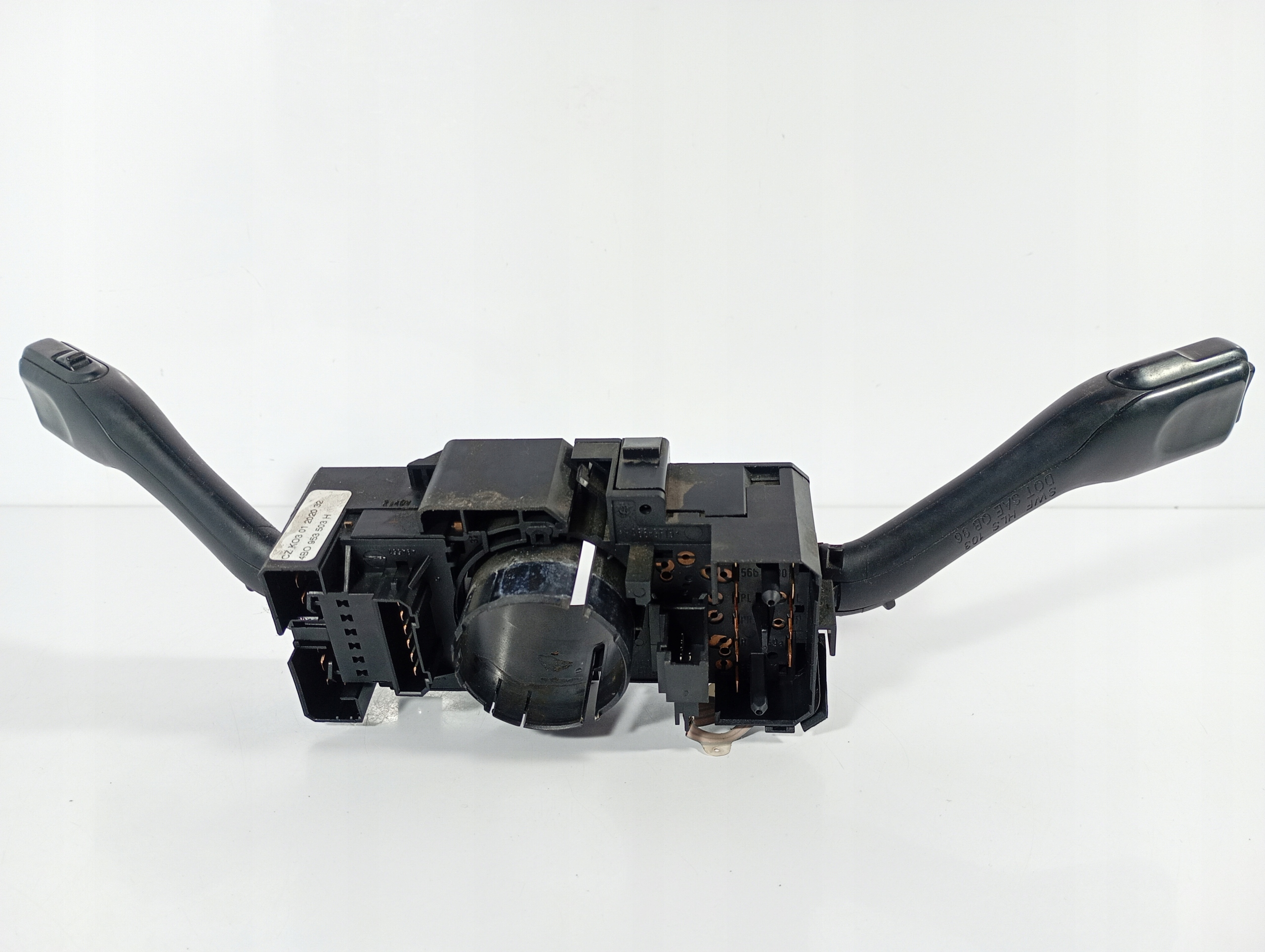 Audi A6 C5 97-04 switch steering wheel levers and controls KIEROWNICSWIATEL 8L0953513H
