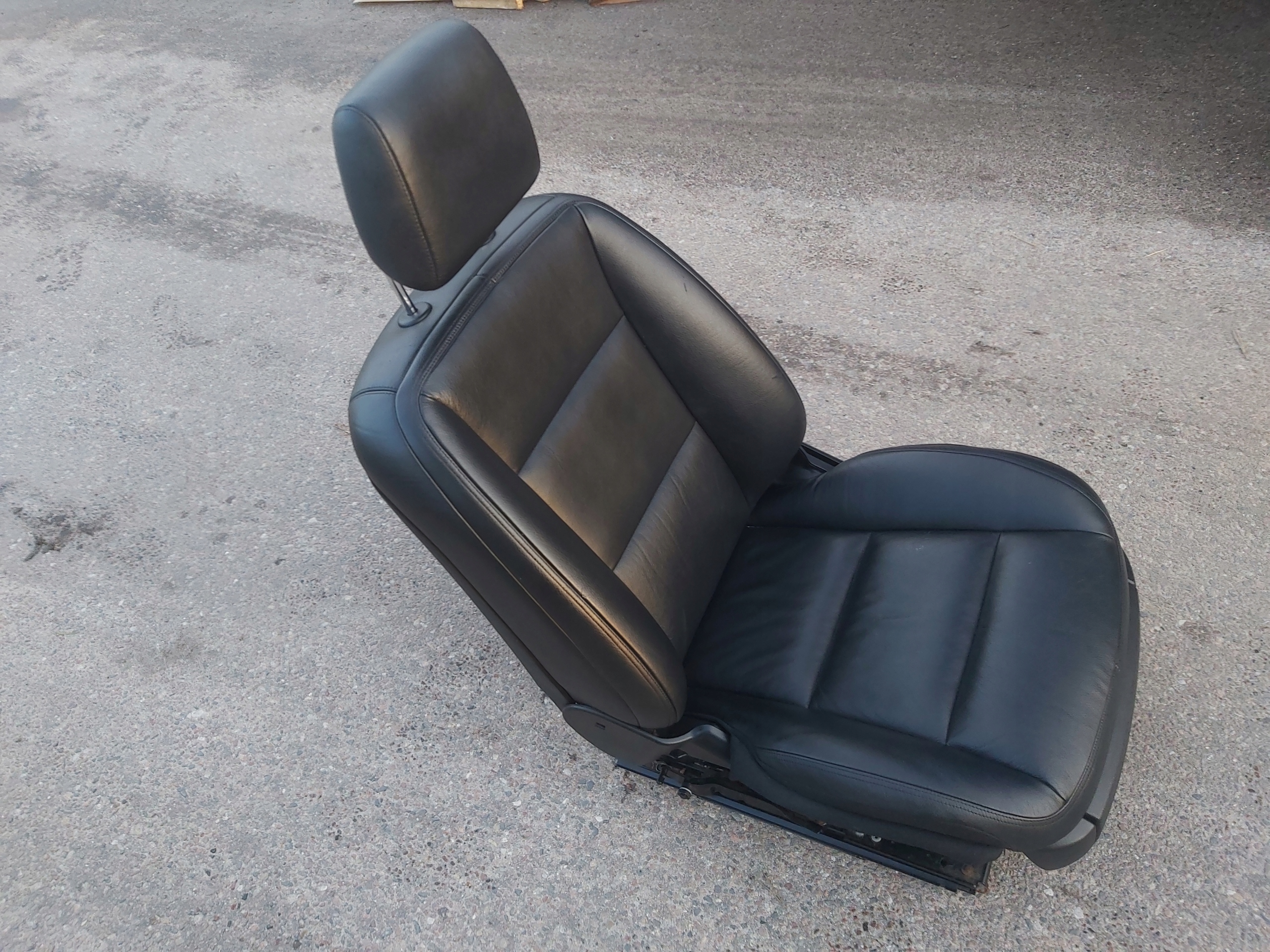 seat driver´s left MERCEDES S W221 LIFT BDB!!