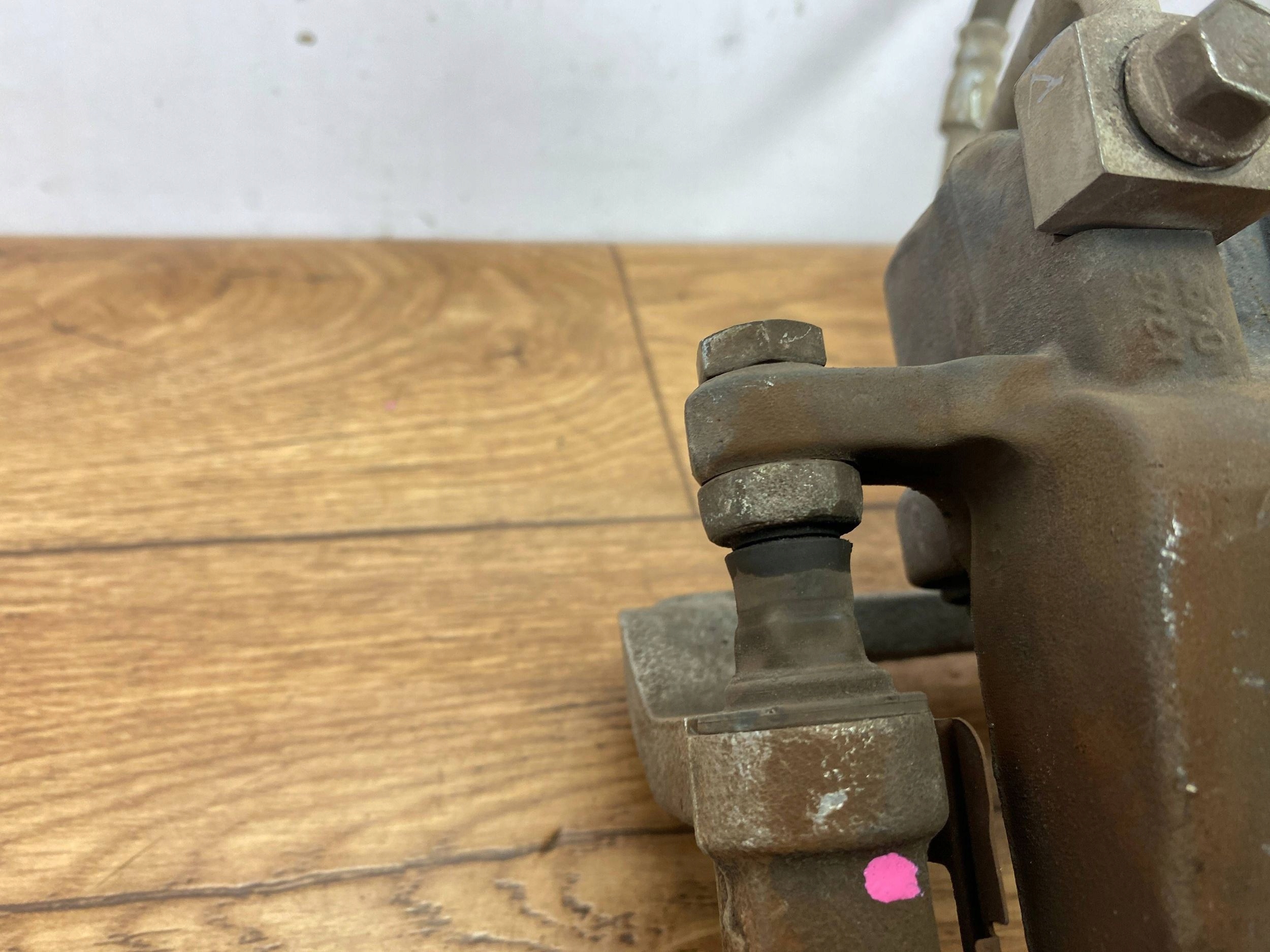 caliper brake rear left Dodge Charger Challenger 2015+