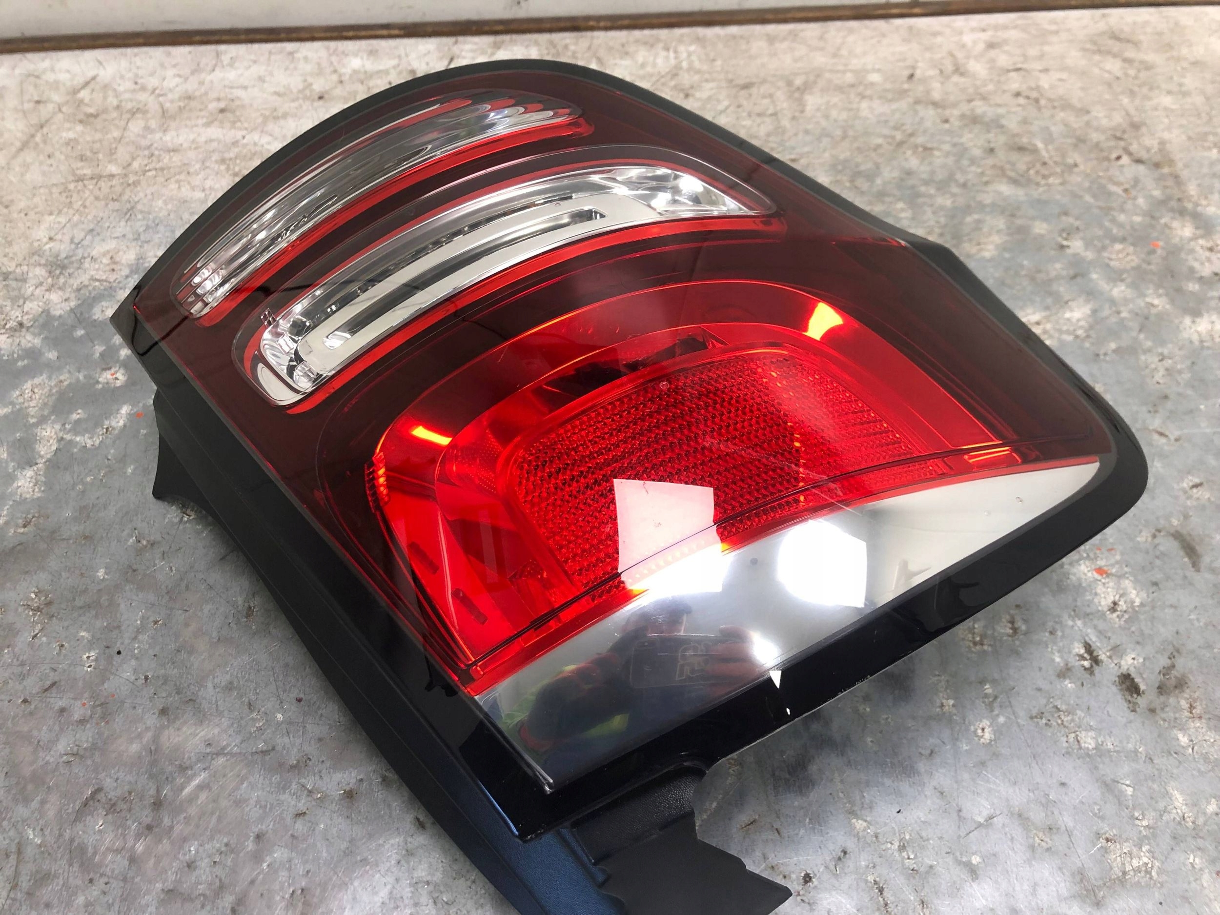 light left rear part CITROEN C3 LIFT 9803928880
