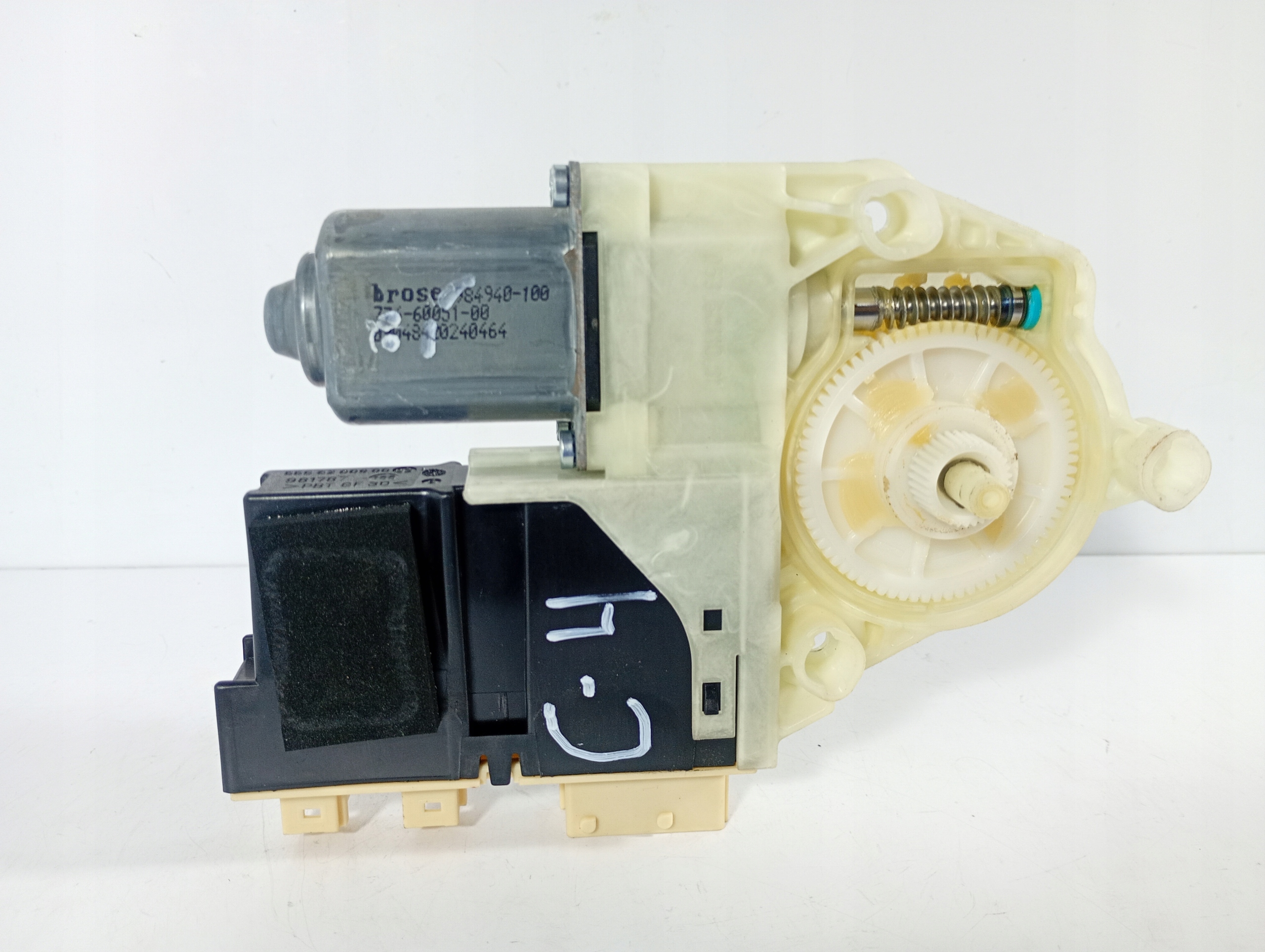 Citroen C4 04-11 engine mini motor windows right front OE 9681575880