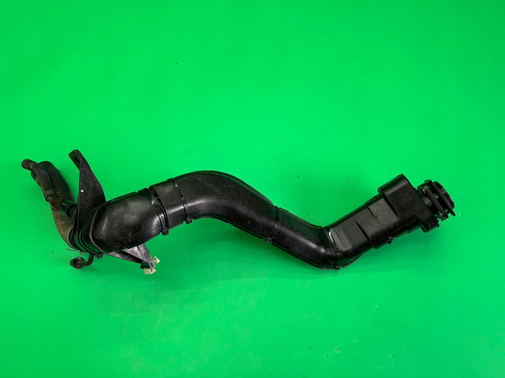 WLEW PALIWA RURA WLEWU PALIWA HYUNDAI I20 I 1.2 B 08-14 Numer katalogowy oryginału G4FA