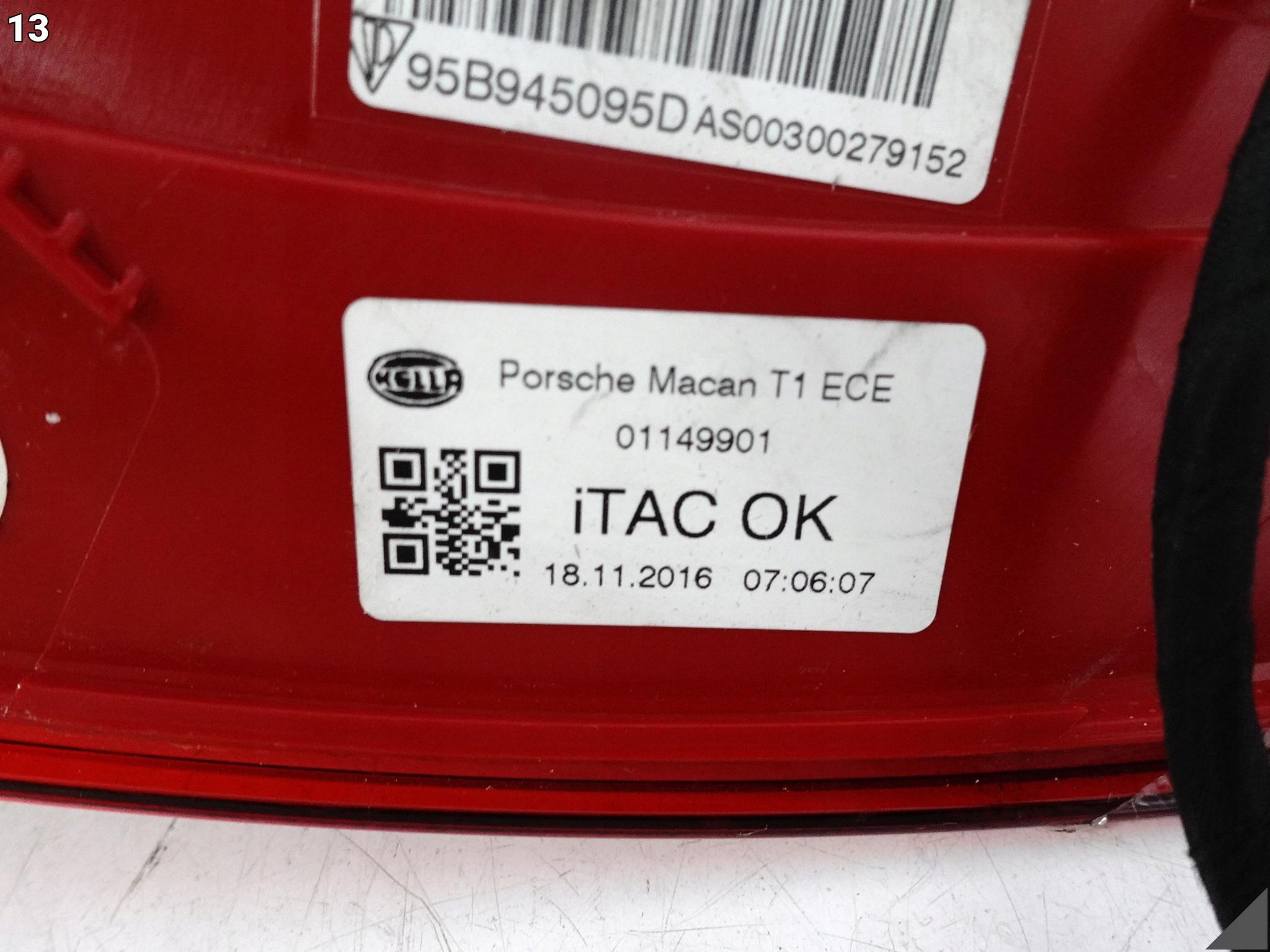 PORSCHE MACAN 95B 14-18 light LED W fender left rear part EU 95B945095D