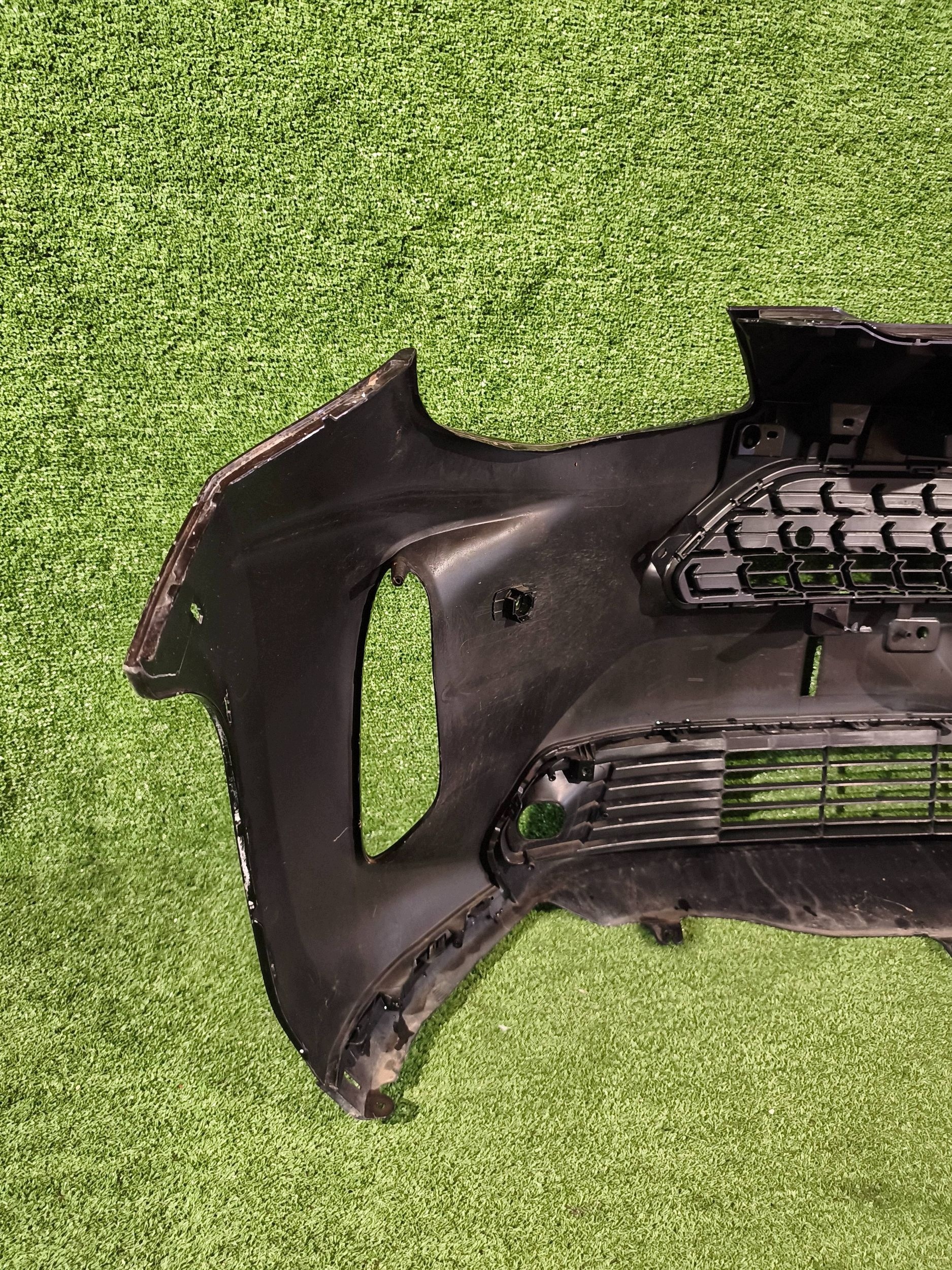 front bumper front TOYOTA YARIS CROSS 20- NR.Z064
