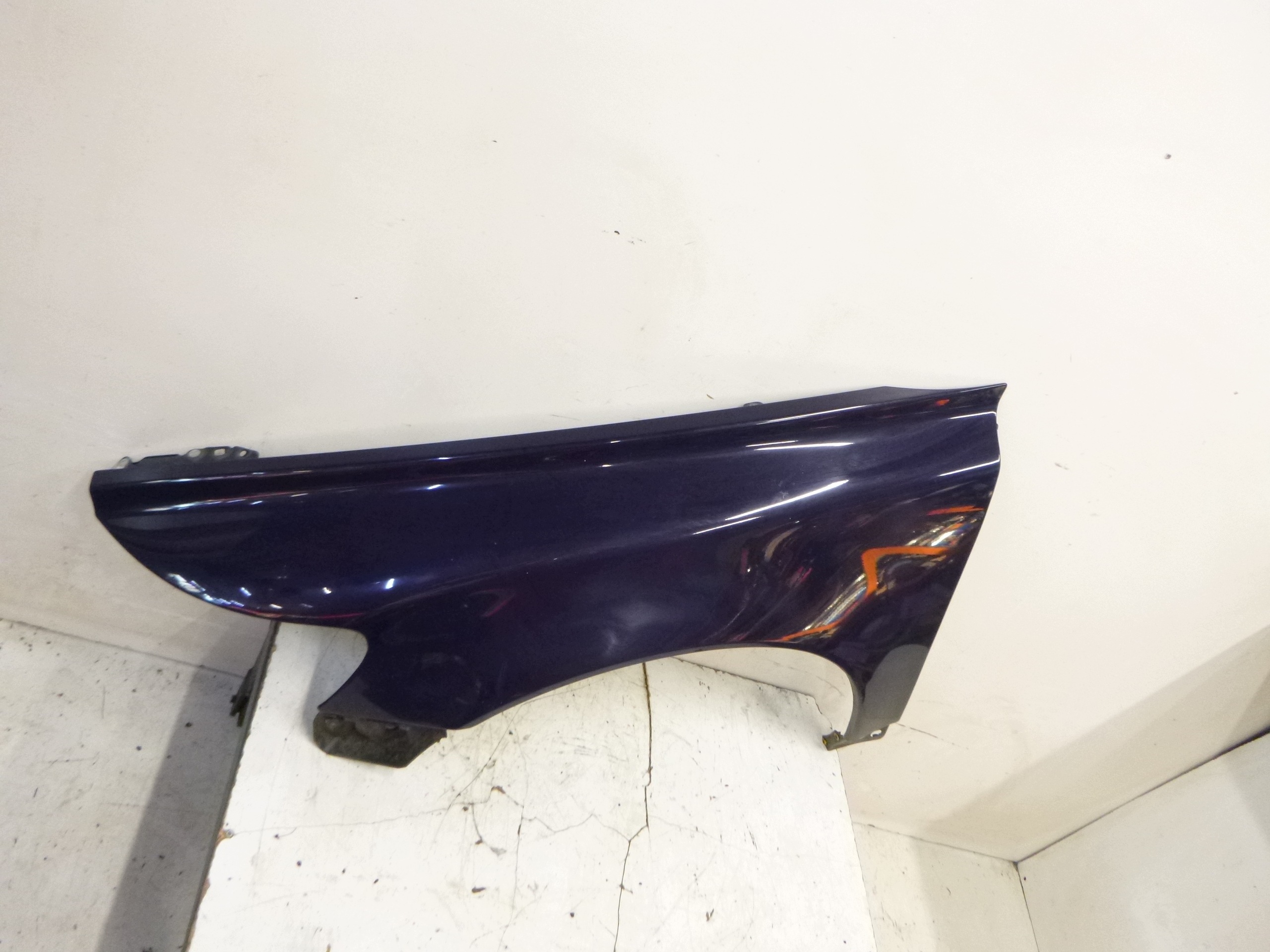fender front left Volvo V50 S40 II 2004-2007 graphitic support
