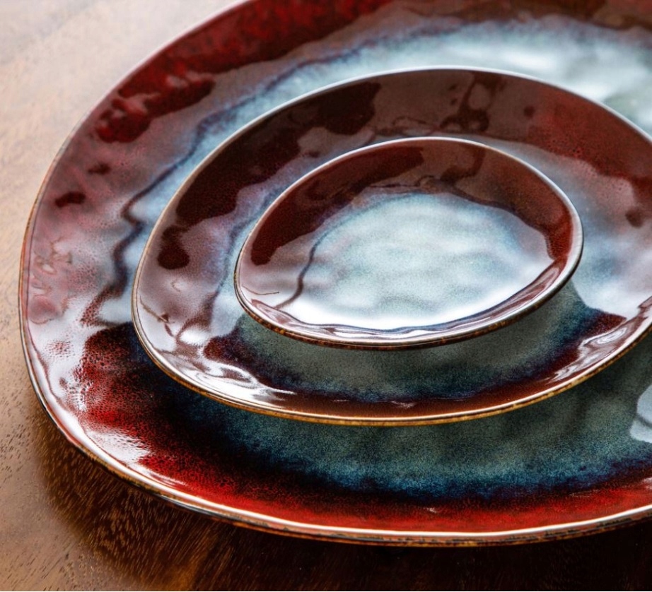 Zastawa prezentacyjna Vancasso STARRY RED 22 szt Liczba osób 8