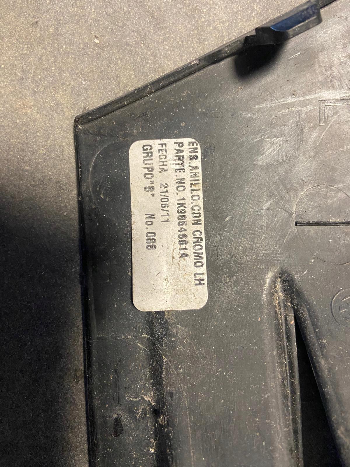 VOLKSWAGEN GOLF VARIANT grid of a bumper left 1K9854661A