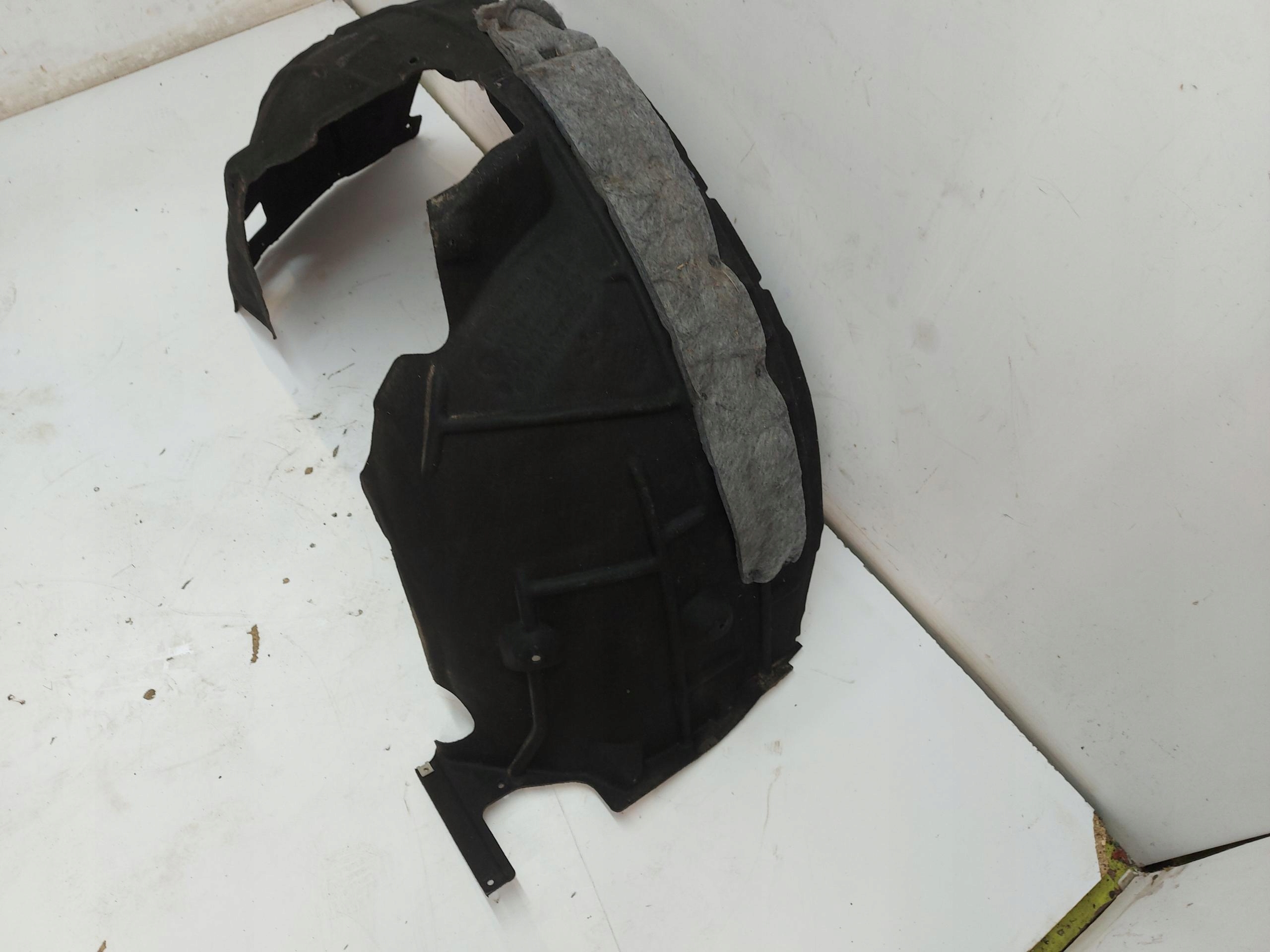 Audi Q8 E-TRON SUV 4KE mudguard right front front