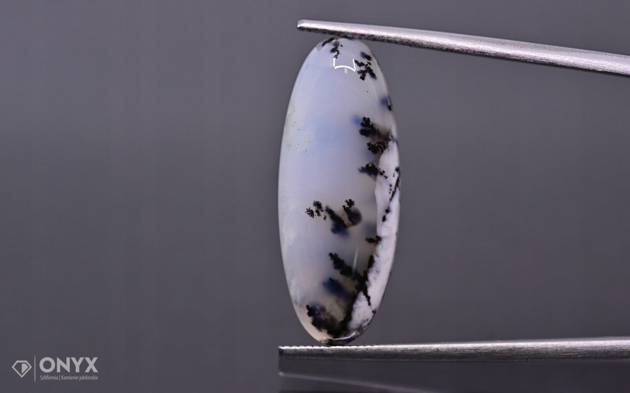 Dendritový achát z Turecka kabošon ovál 25,5x10 mm