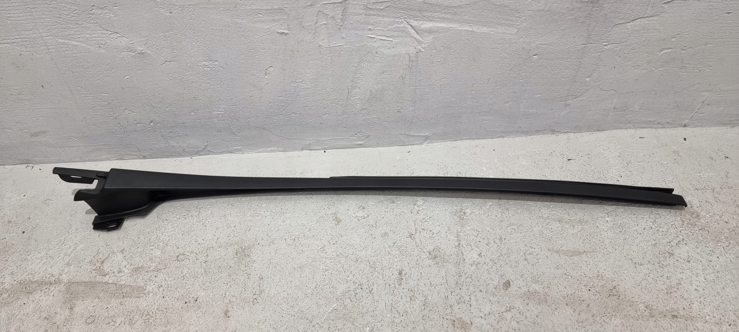 8200699928D1 - ПРАВОЕ ЛОБОВОЕ СТЕКЛО RENAULT CLIO III