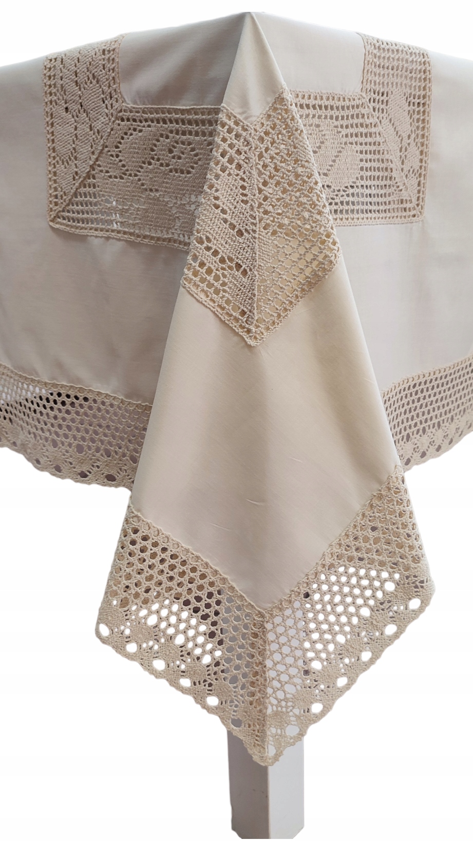 OBRUS 85x85 KORONKA Z TKANINĄ KREMOWY RÓŻA