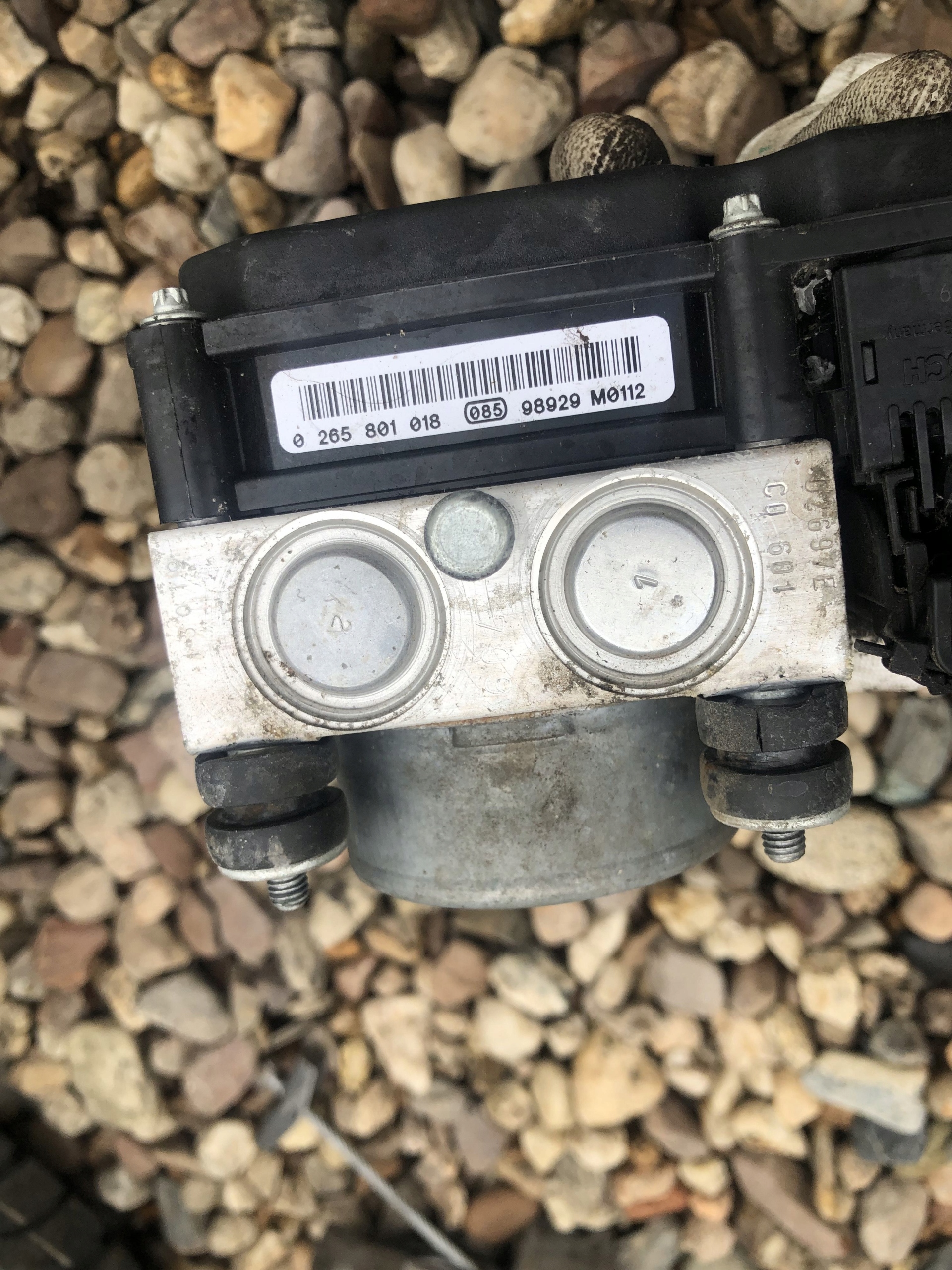 DACIA SANDERO 1.4B POMPA ABS 0265801018