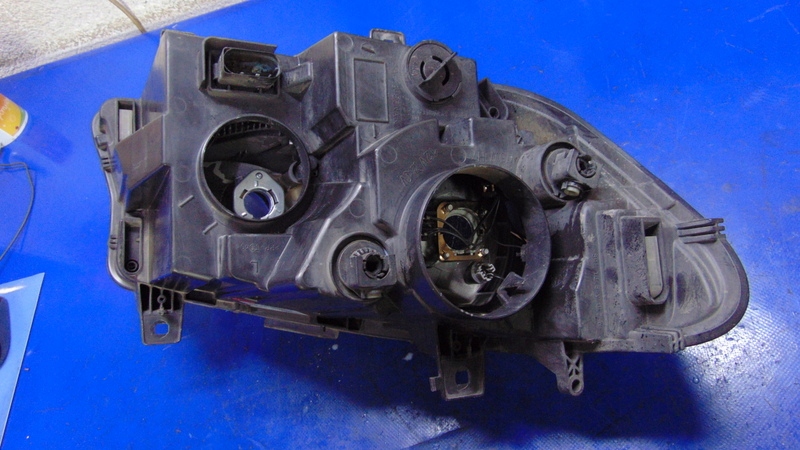light REFLEKTOR left front EUROPA MERCEDES SPRINTER W907 W910 18-25R