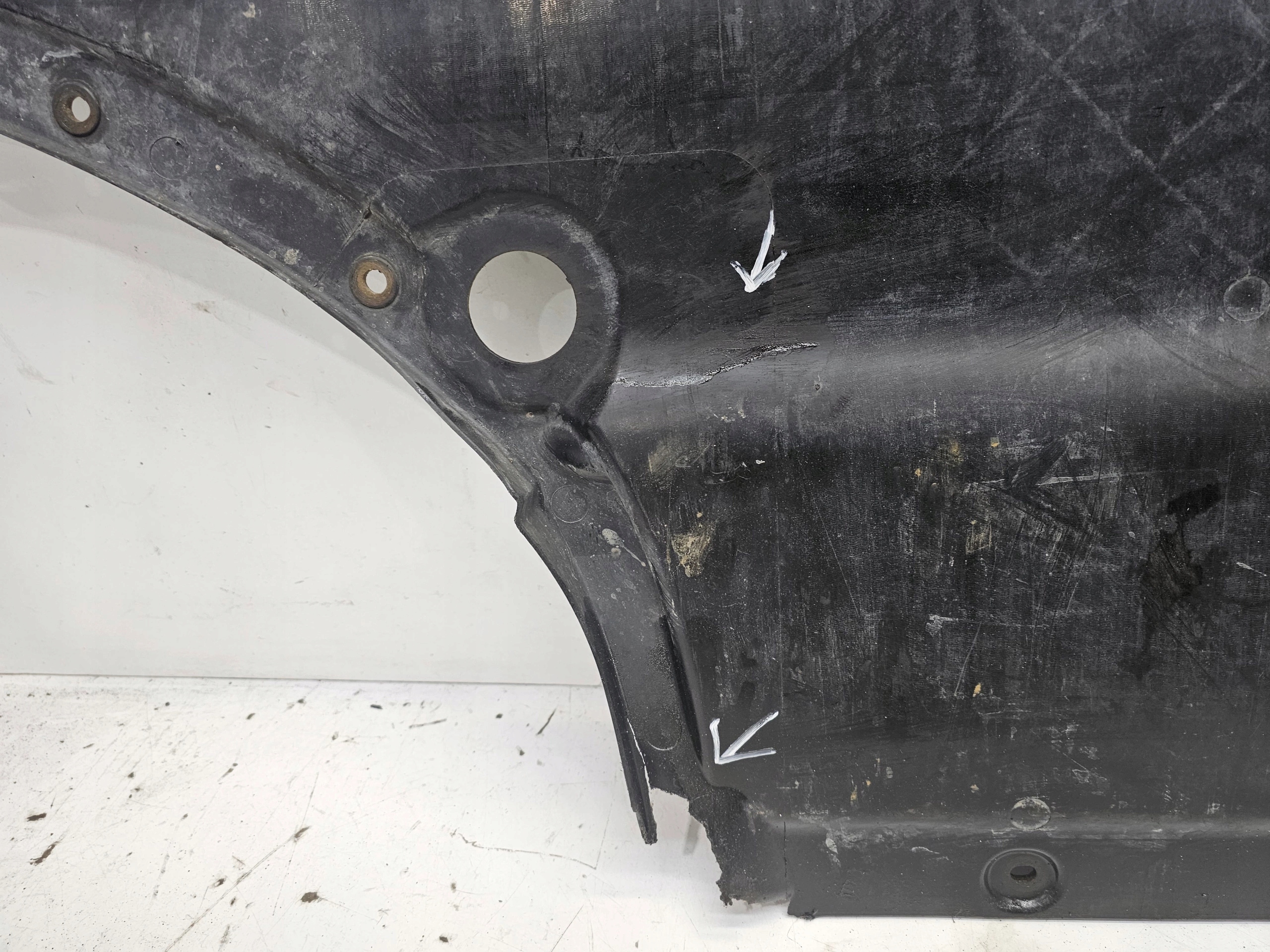 cover below engine cover AUDI A4 B8 A5 8K0863821S