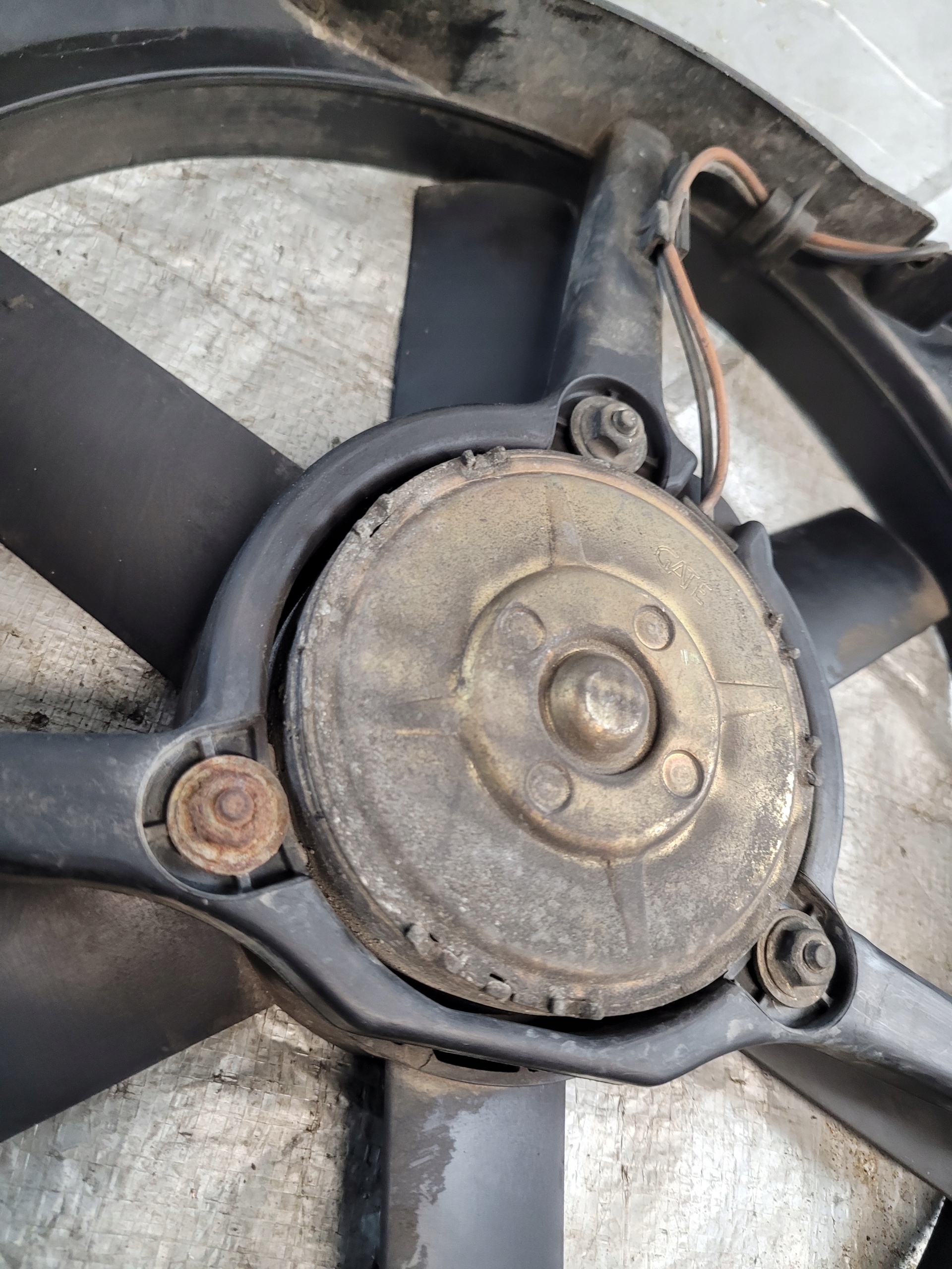 ventilátor chladiče HONDA ACCORD VI 00r. 2.0D