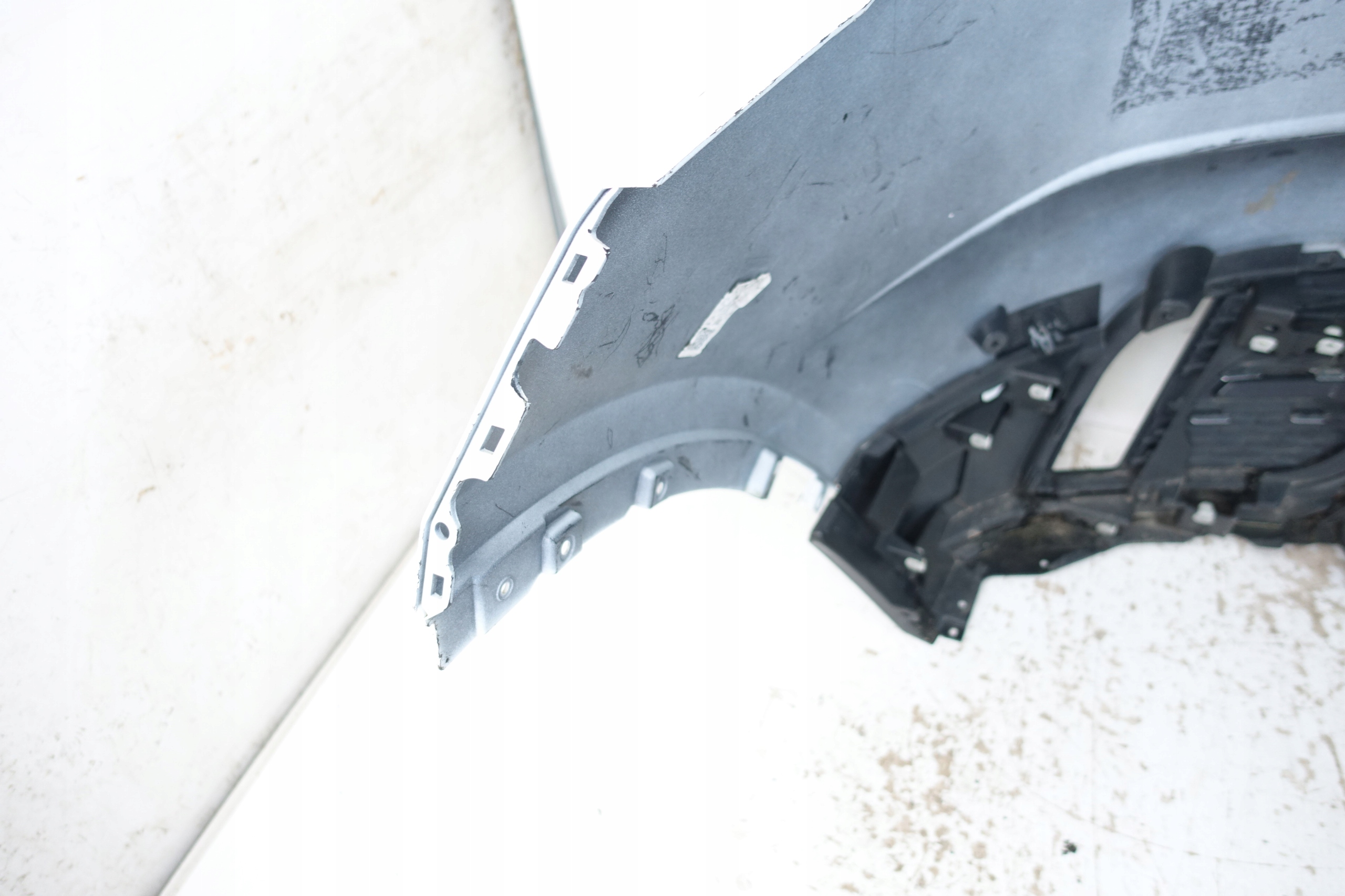 JAGUAR E-PACE 2017- X540 bumper rear part rear J9C3-17D781-A