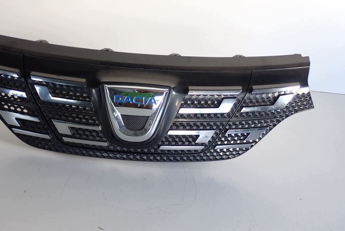DACIA SPRING 21- maska