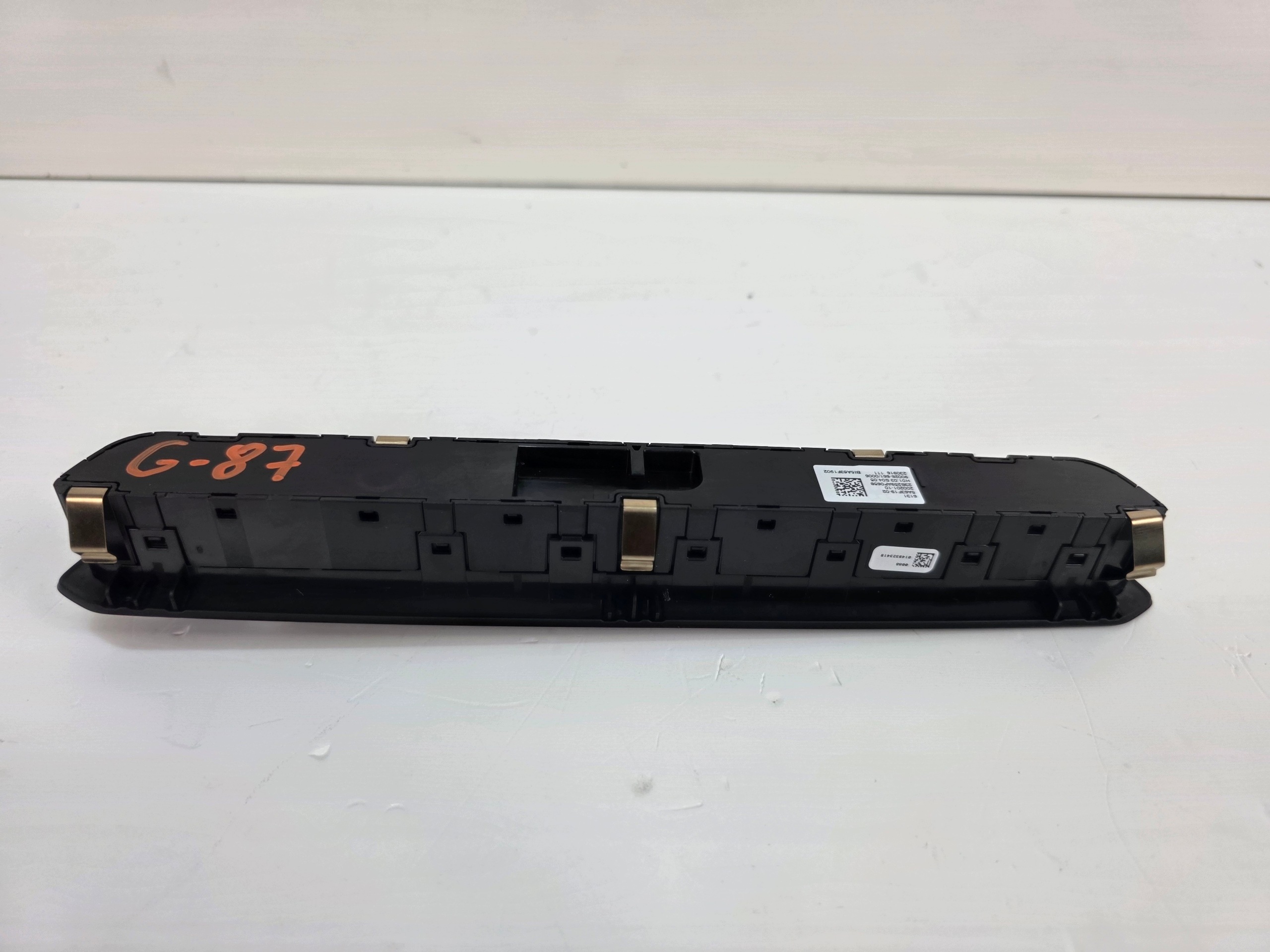 PANEL rádia BMW G20 G21 G26 G87 5A63F19
