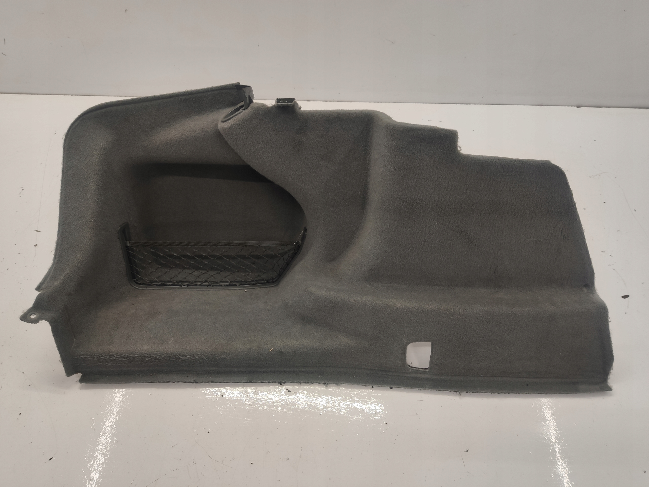 BMW F01 F02 BOCZEK BAGAŻNIKA LEWY 9113341