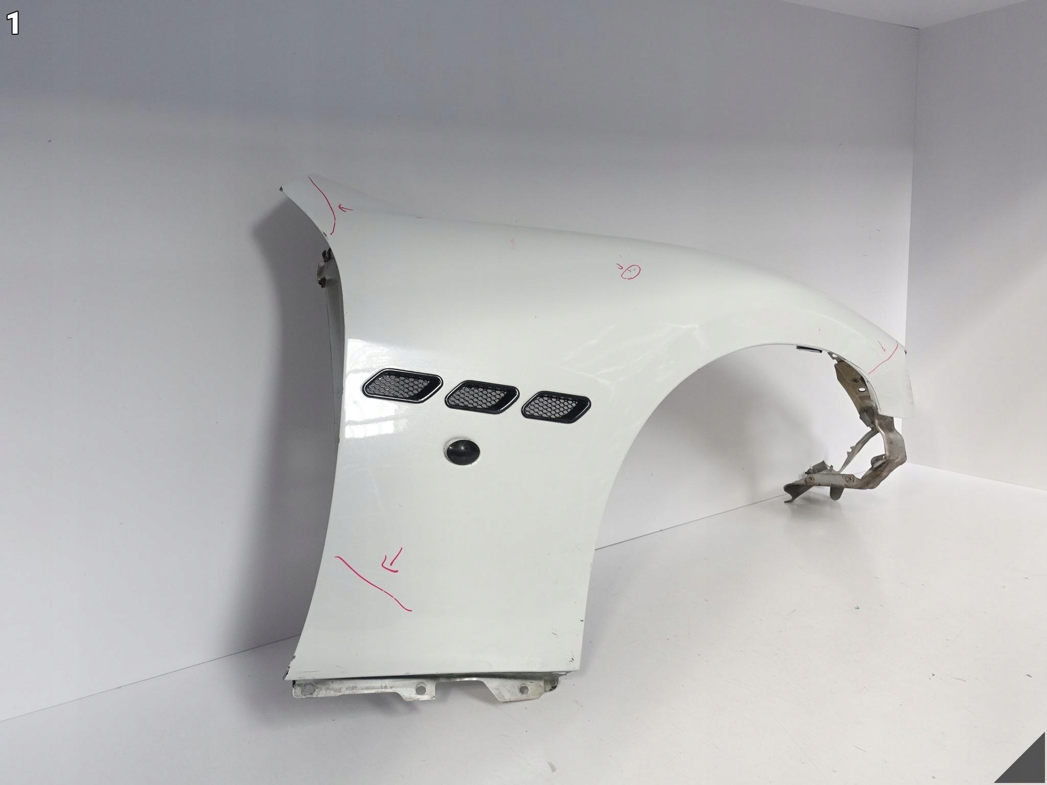 MASERATI GRANTURISMO M145 07-19 fender indicator right front