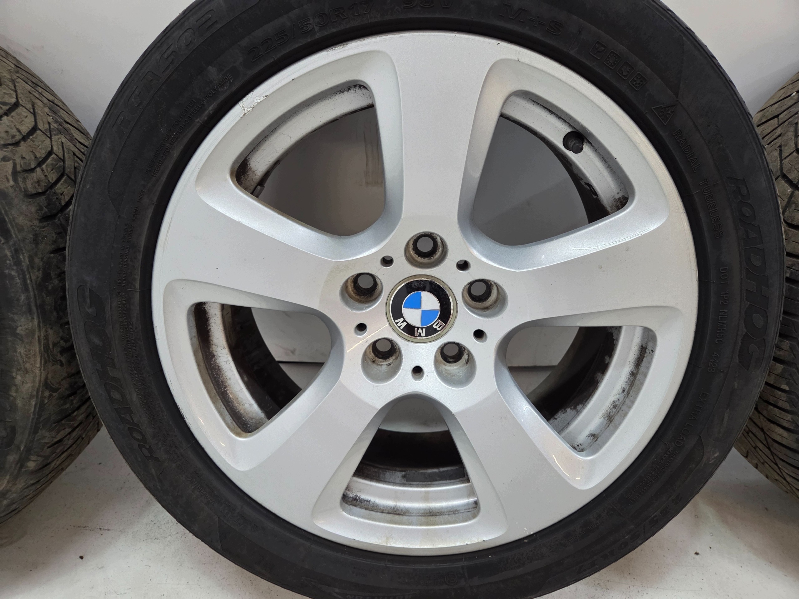 discs BMW E60 E61 17 CALI OE 6777346 KOMPLET