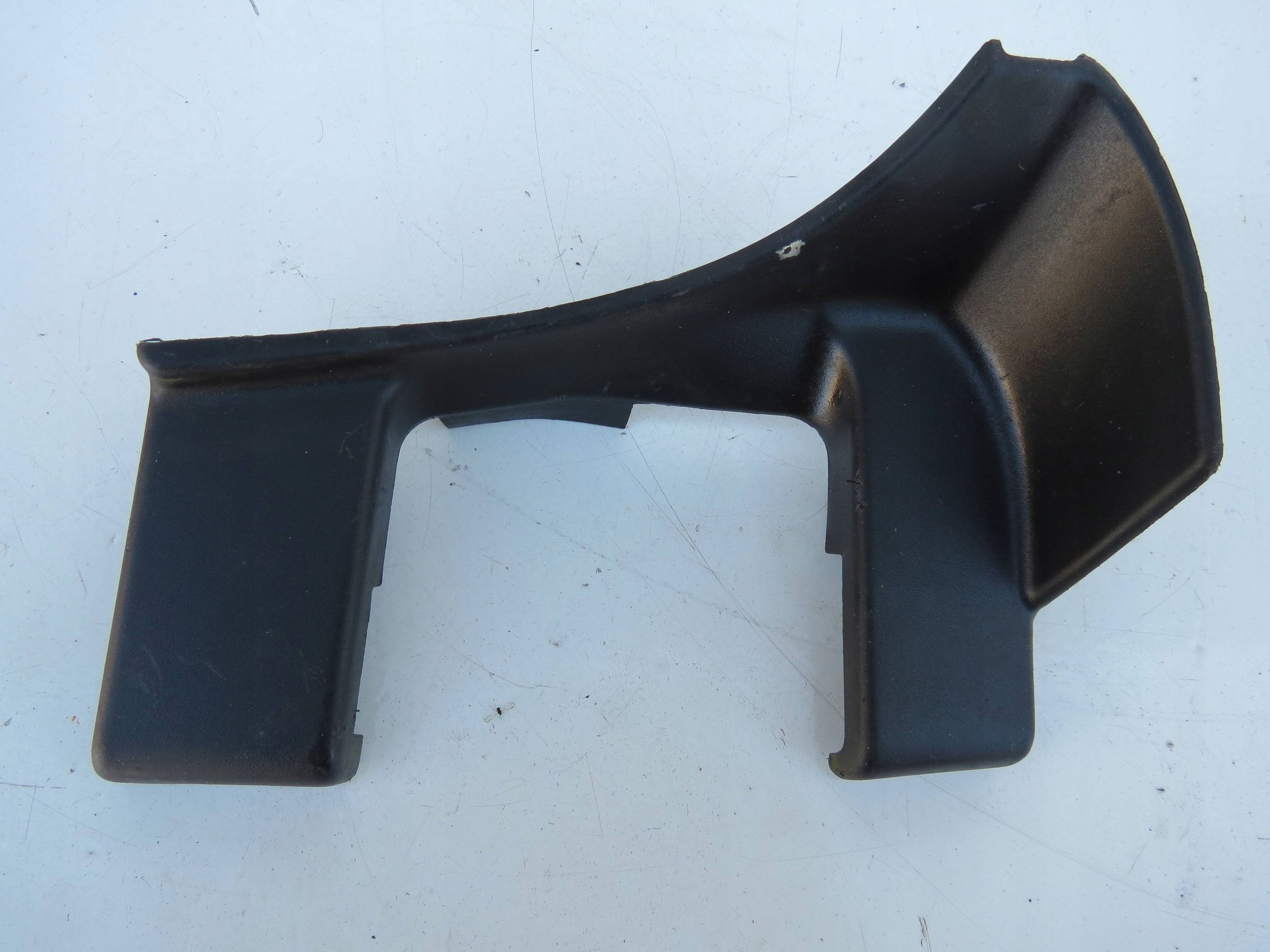Blende Abdeckung hinten Scharnier PORSCHE CAYENNE 4.8 V8 7L5867627A