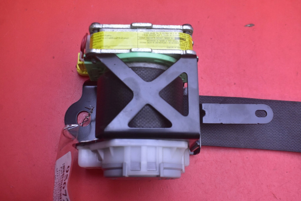Gurten Sicherheits rechts vorne Spanner 1033184 TOYOTA COROLLA E14 06-10