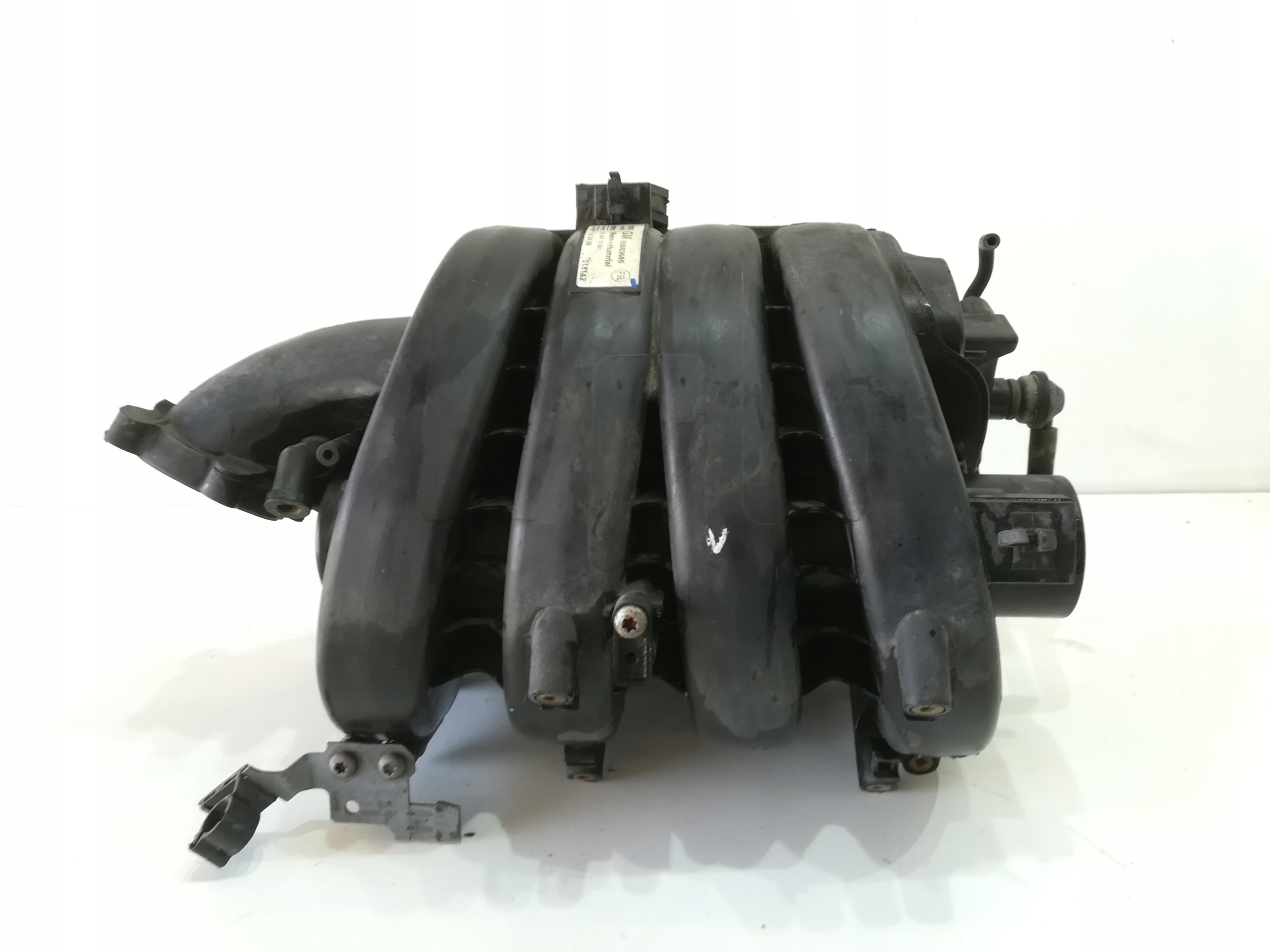 opel oe 55563686 коллектор Впускный