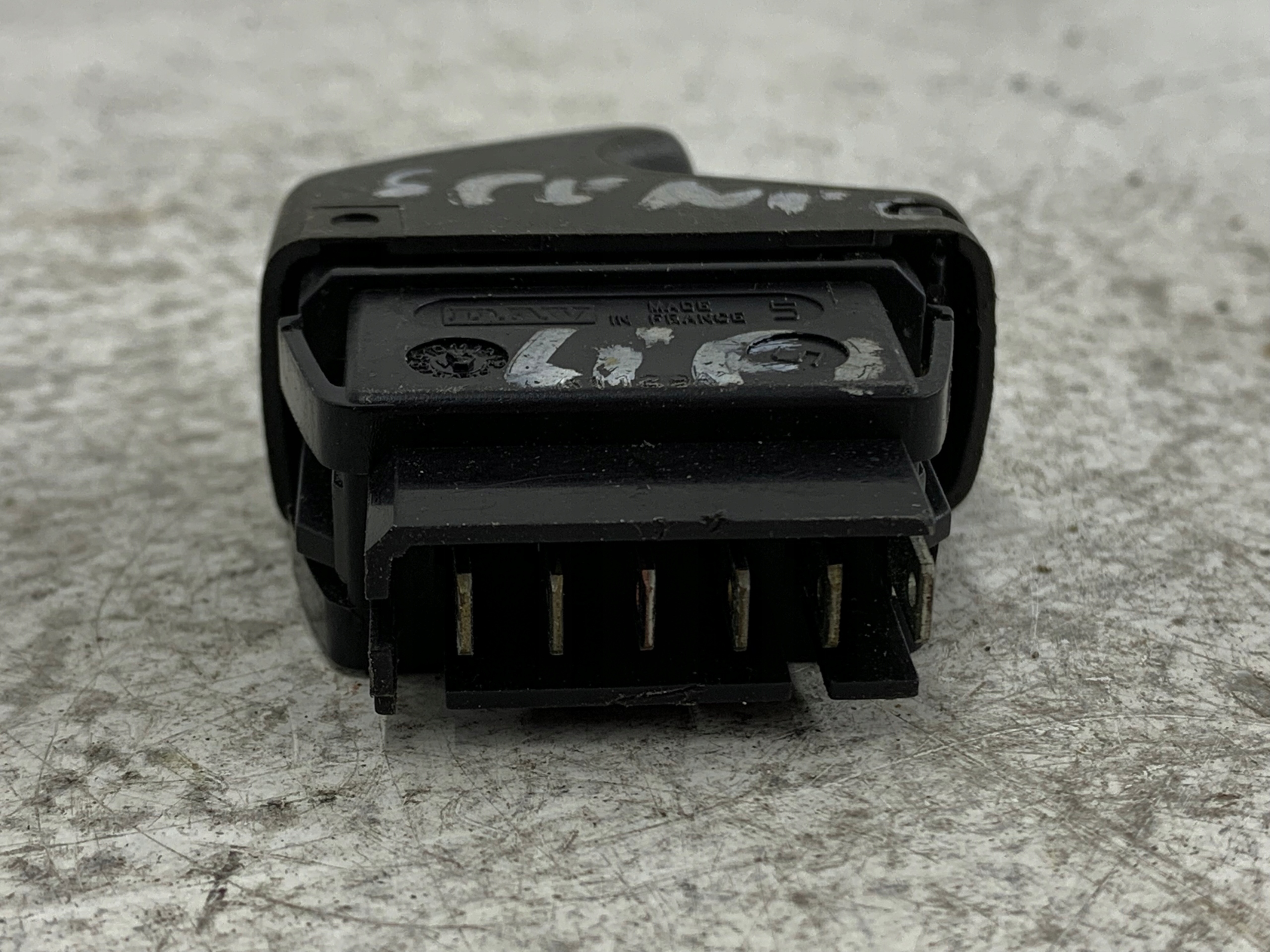 RENAULT SCENIC and window control switch 432963K
