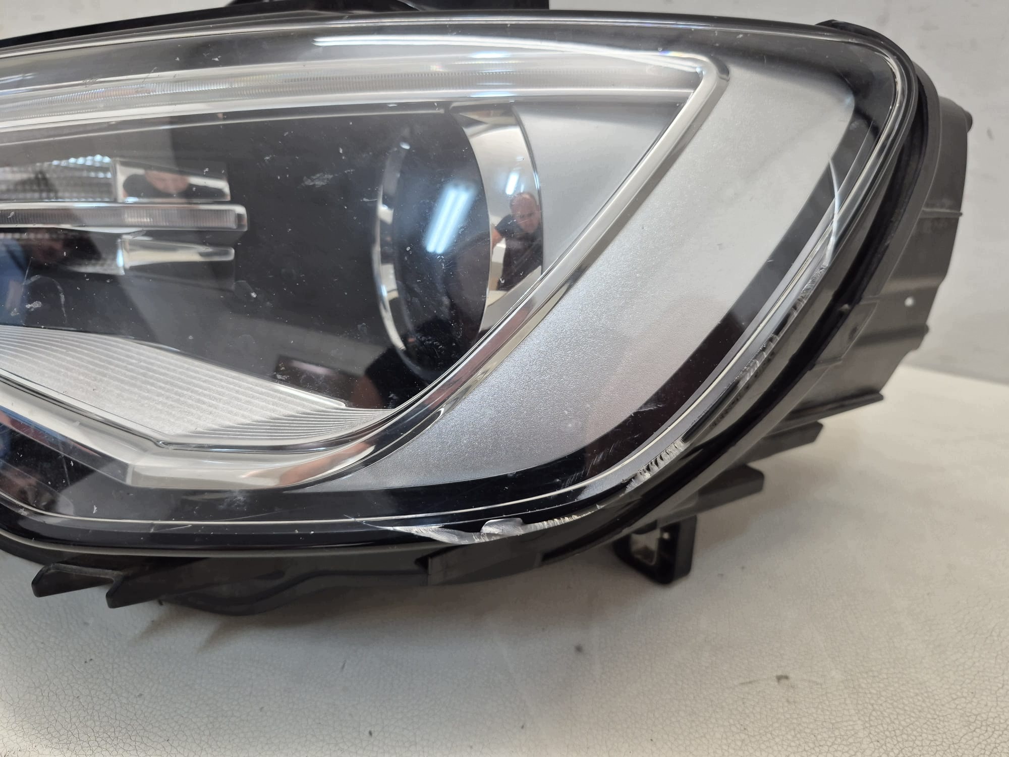 AUDI A3 8V 12-16 light left front front XENON 8V0941005
