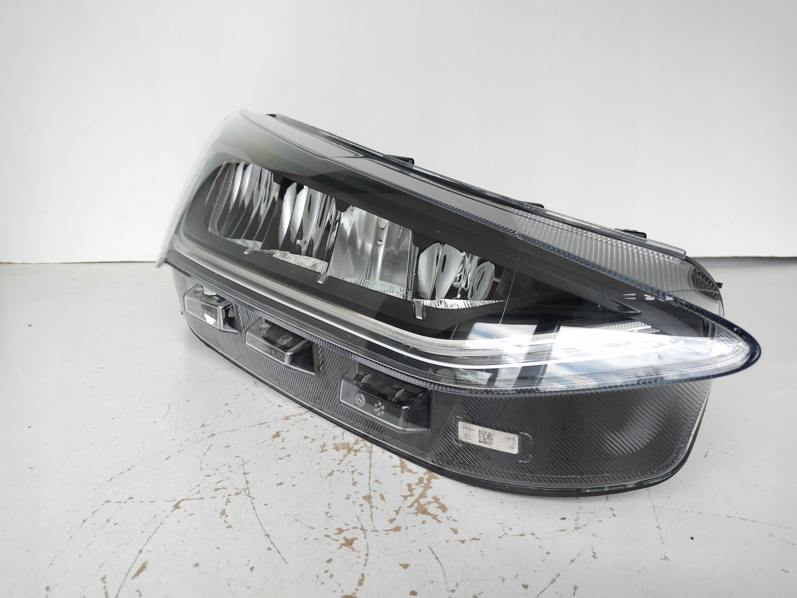 light right REFLEKTOR FORD FOCUS MK4 22- LIFT FULL LED