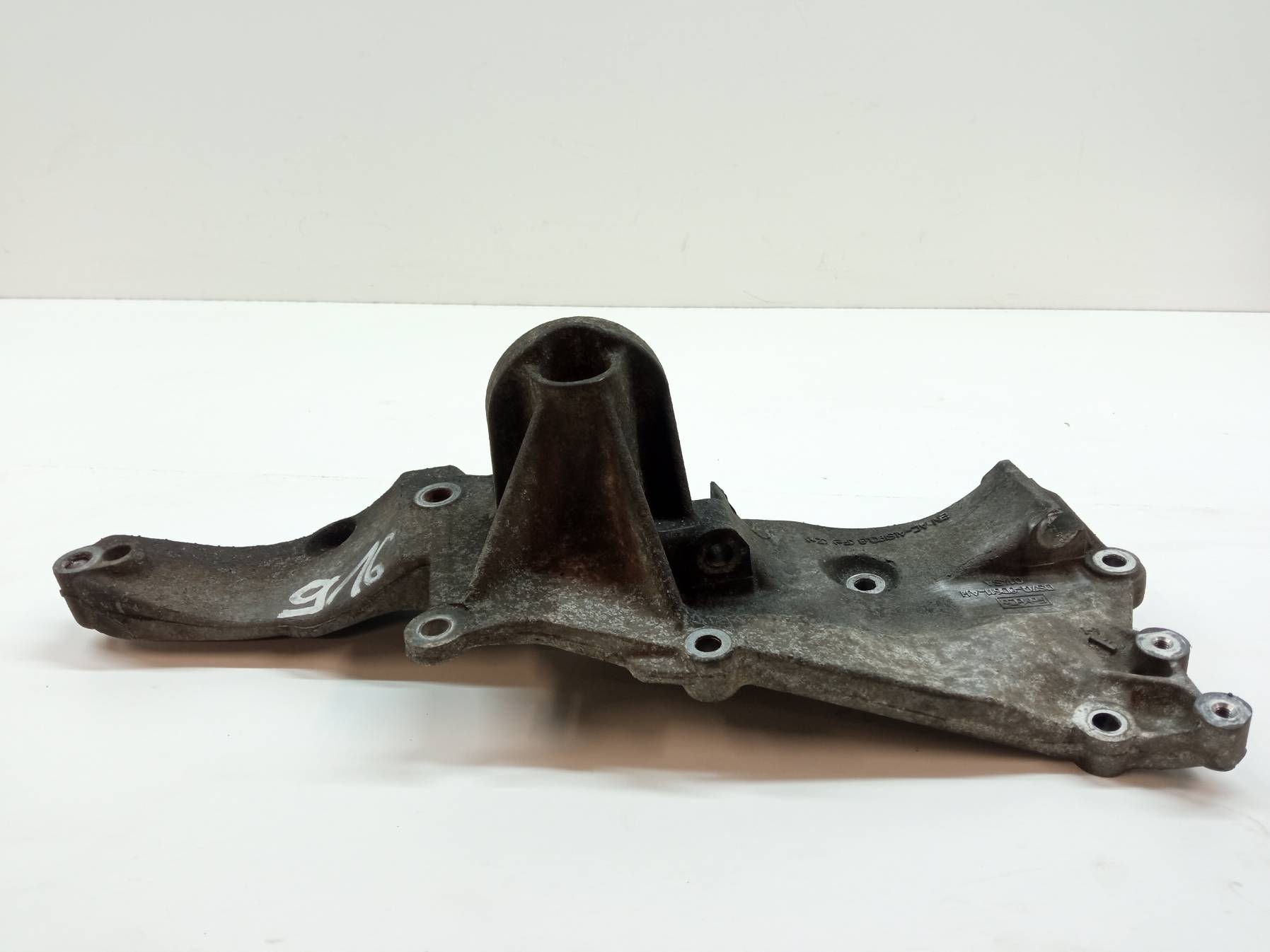 support DS7Q8D611AH 2.0 TDCI Ford Mondeo Mk5 (2014-)