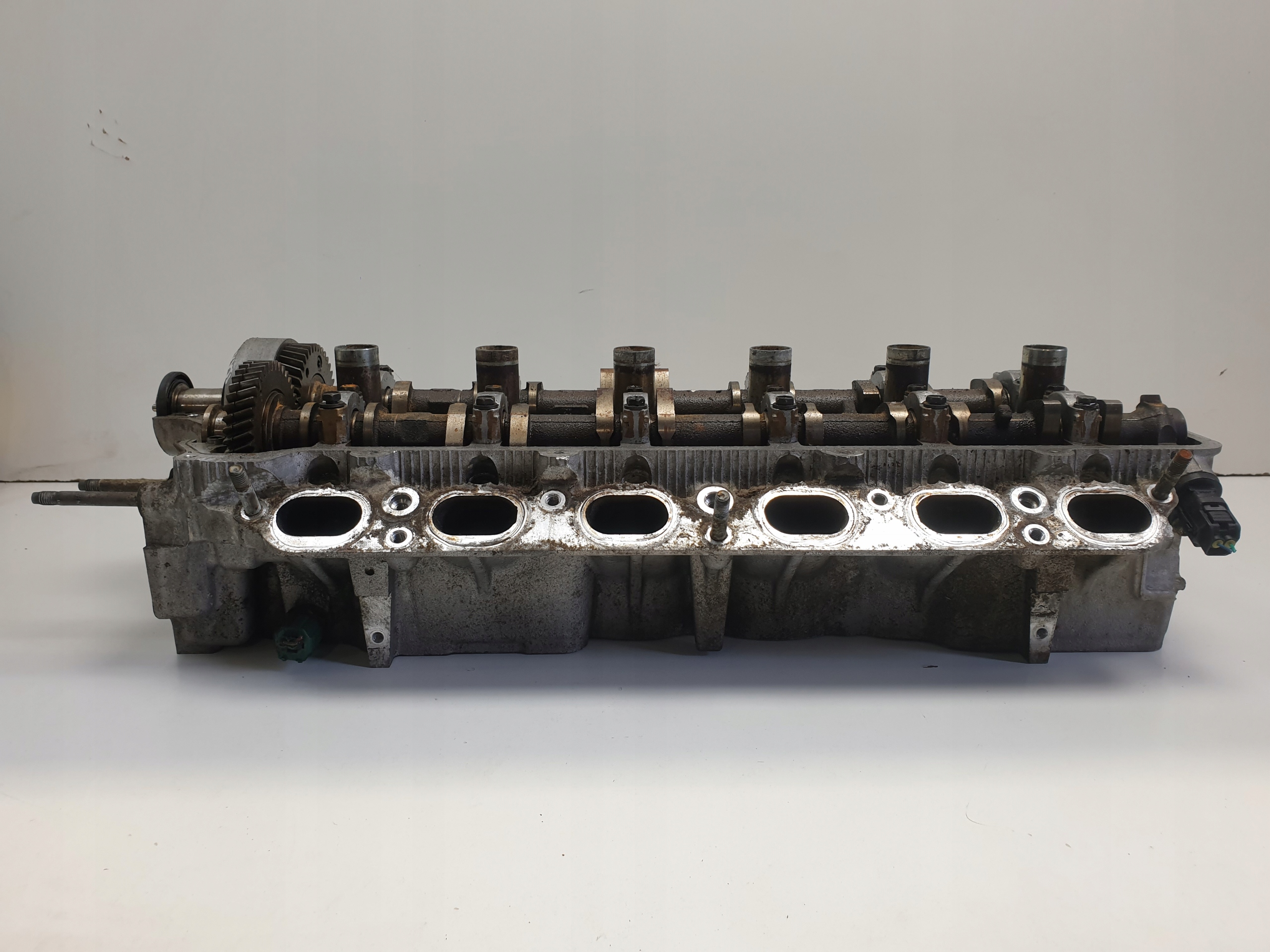 Lexus IS 200 IS200 2.0 B VVTi GŁOWICA CYLINDRÓW Typ silnika Benzyna