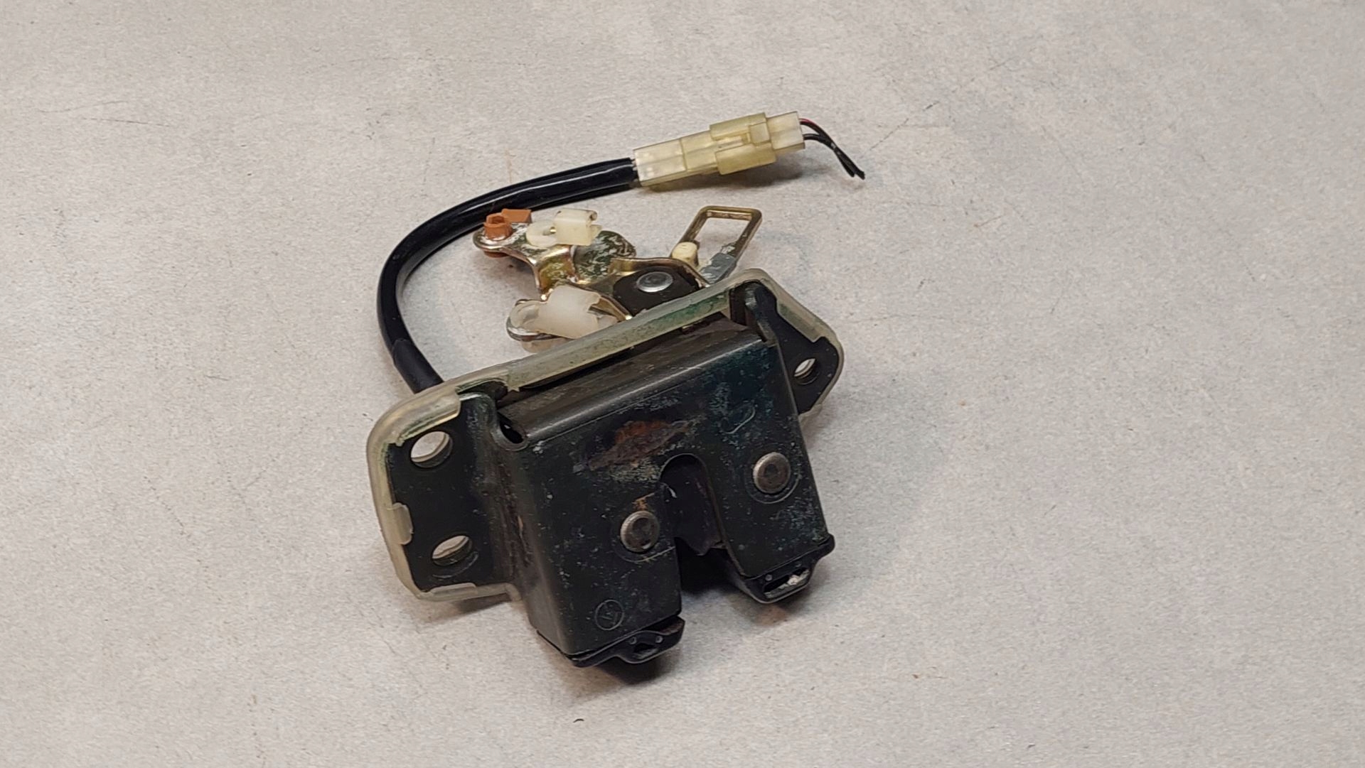 lock bonnet boot SUZUKI WAGON R+1.0