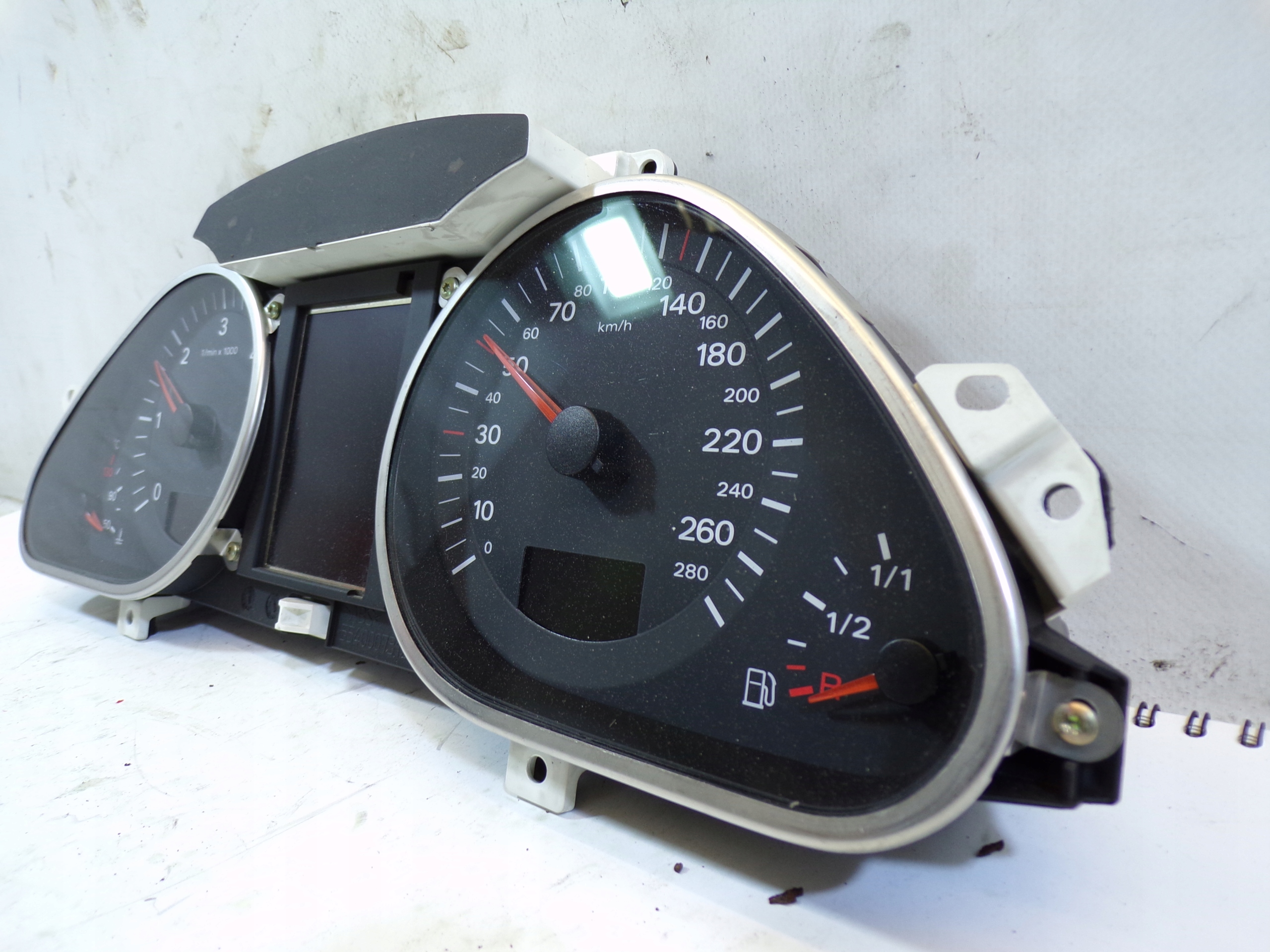 dials dials AUDI A6 C6 5550007301