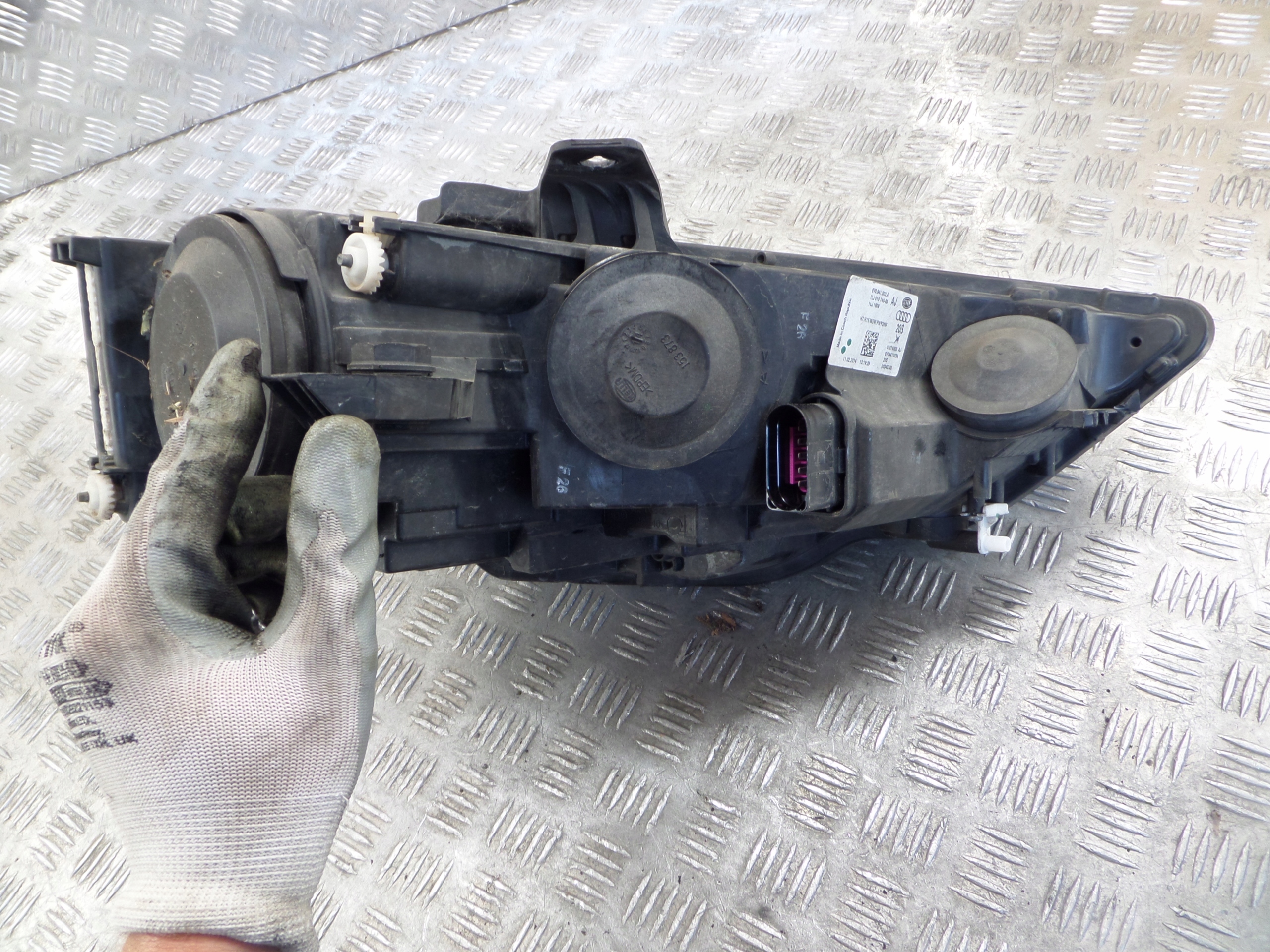 light front left AUDI A3 8V0941003A UK