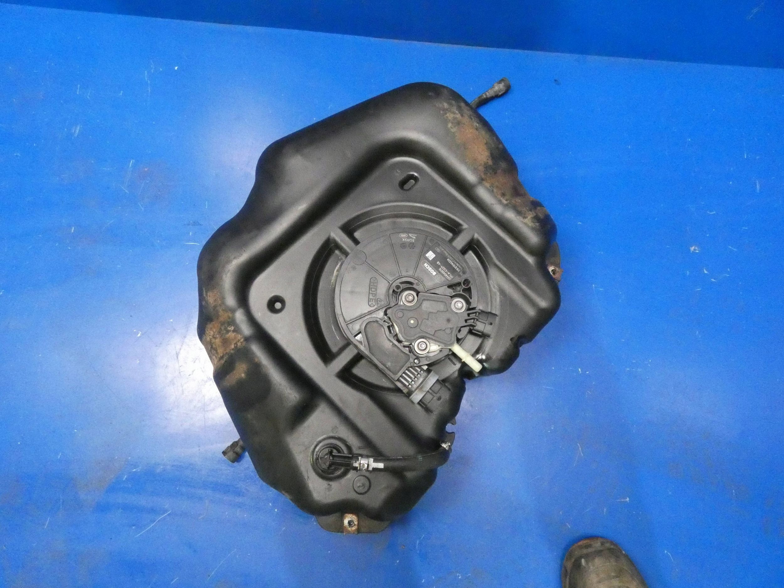 RANGE ROVER EVOQUE L538 2.0 D 204 DTD serbatoio LIQUIDO ADBLUE
