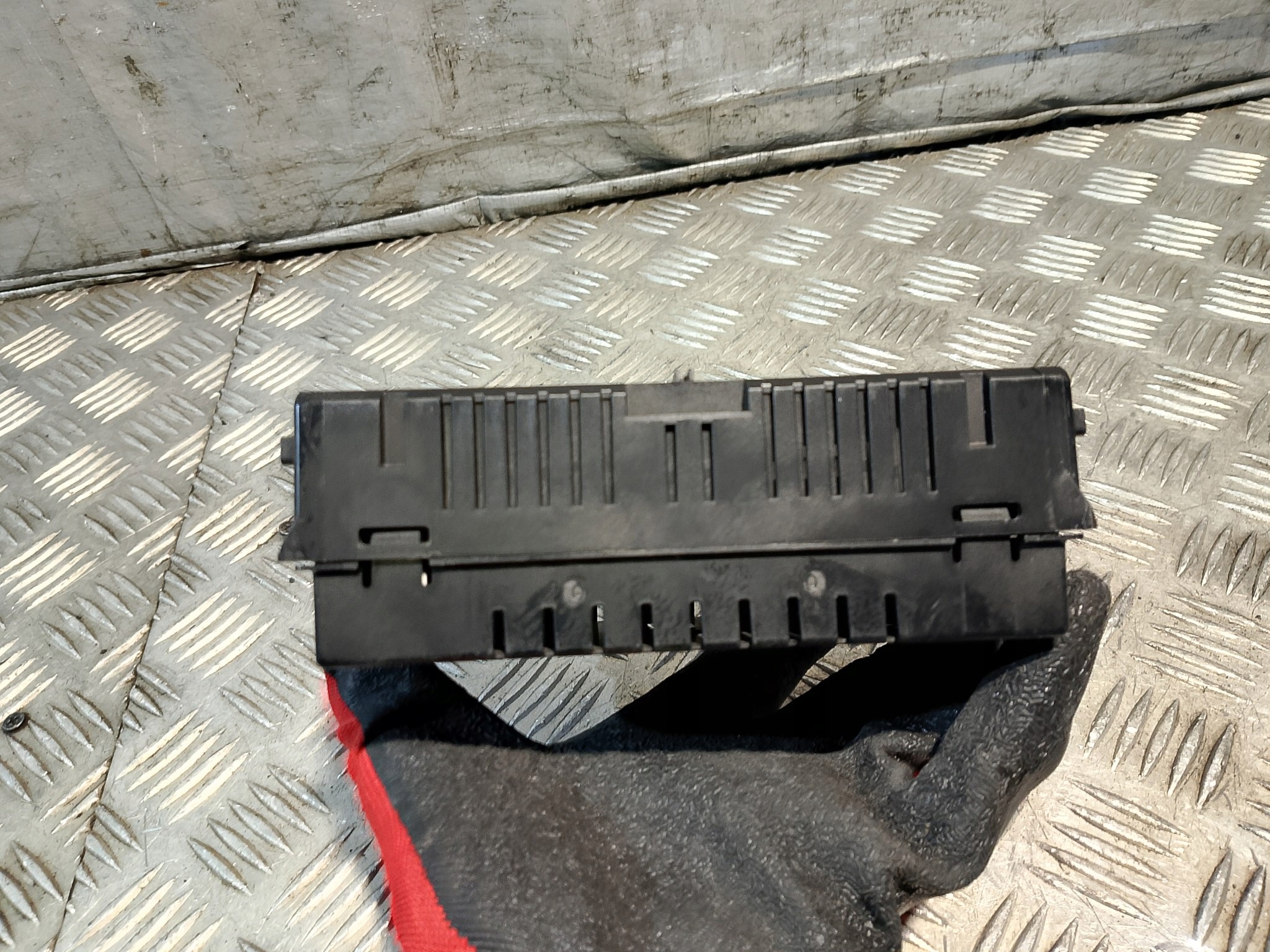 display OPEL ASTRA H 3 III 13111163