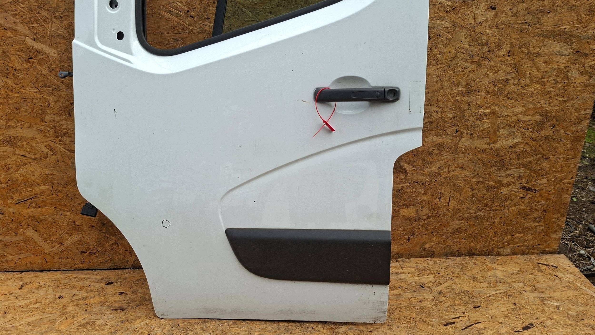 door front left RENAULT MASTER III MOVANO B 2010