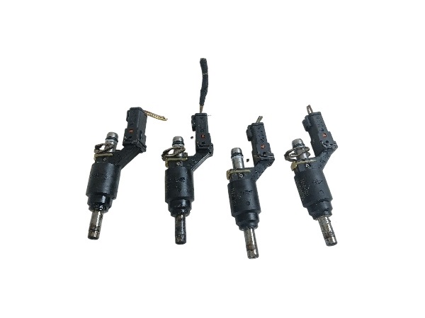 OPEL VECTRA C SIGNUM 2.2 DIRECT injector 24404012