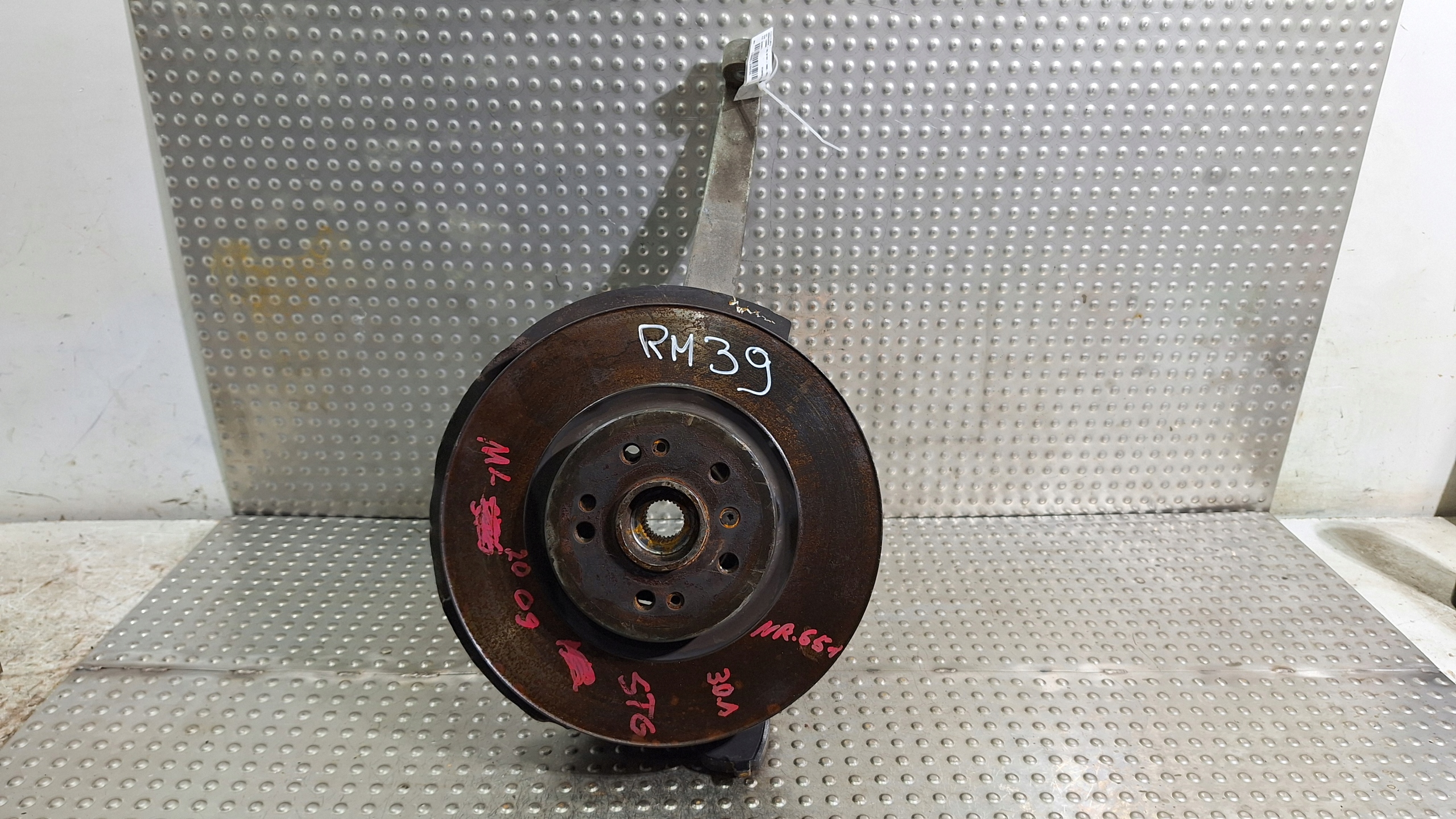 swing left front C2080842 MERCEDES W251 W164 ML GL X164